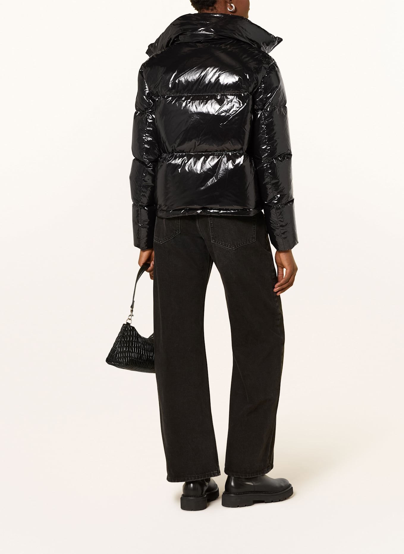 Blauer Daunenjacke CLARE: SCHWARZ