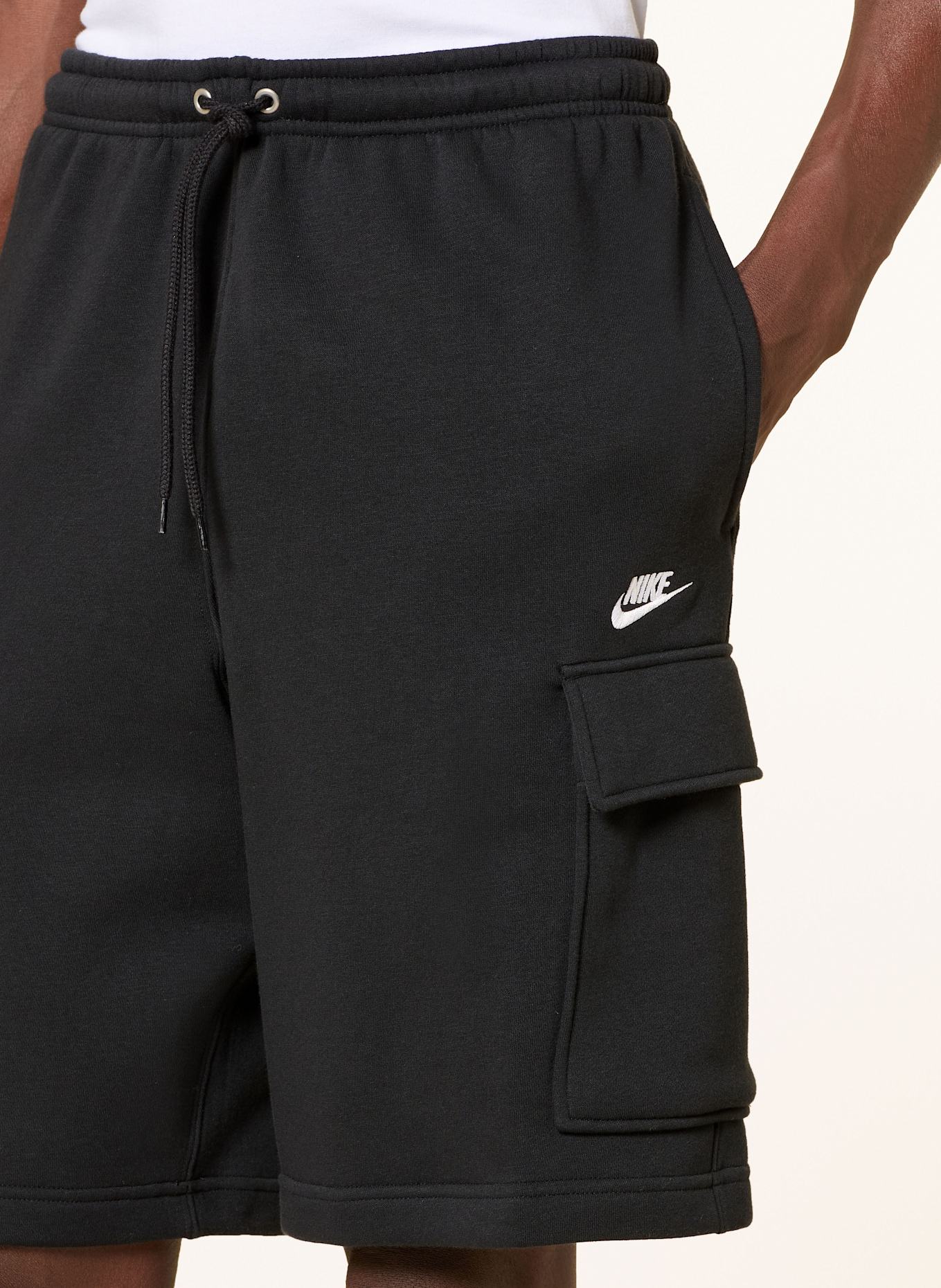 Nike Sweatshorts CLUB: SCHWARZ