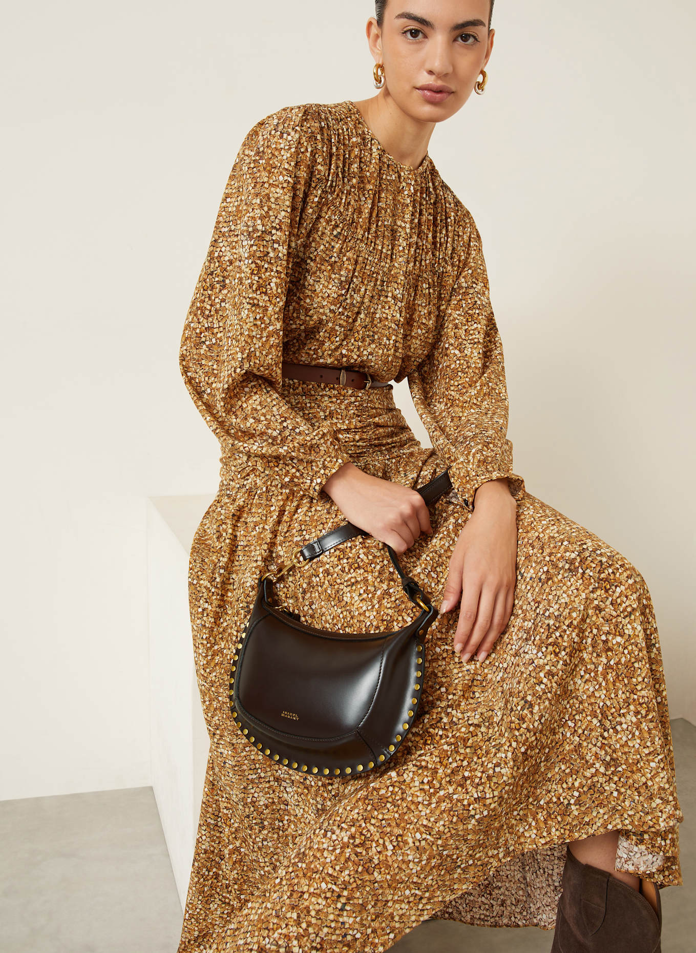 ISABEL MARANT Umhängetasche OSKAN MOON: DUNKELBRAUN