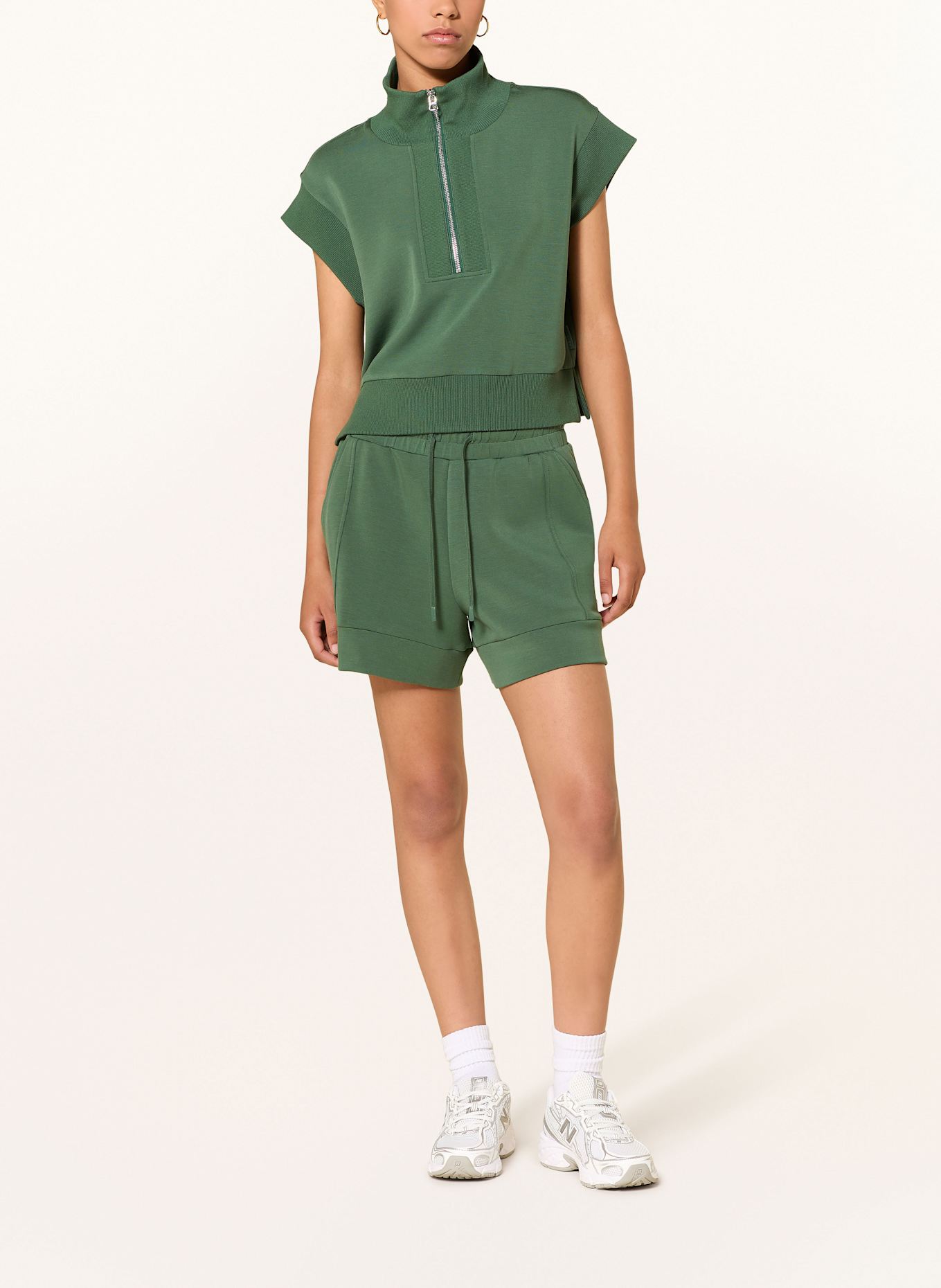 VARLEY Sweatshorts ATRUIM: GRÜN