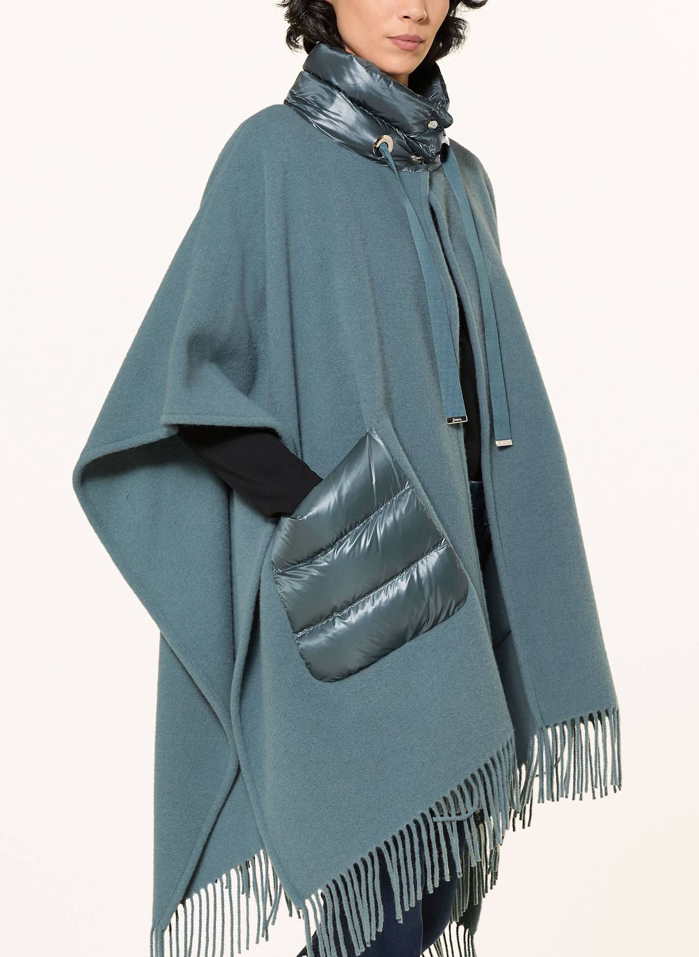 ポンチョ・ケープ Herno Hooded Cape HERNO(ヘルノ) ポンチョ・ケープ(レディース) - 海外通販のBUYMA