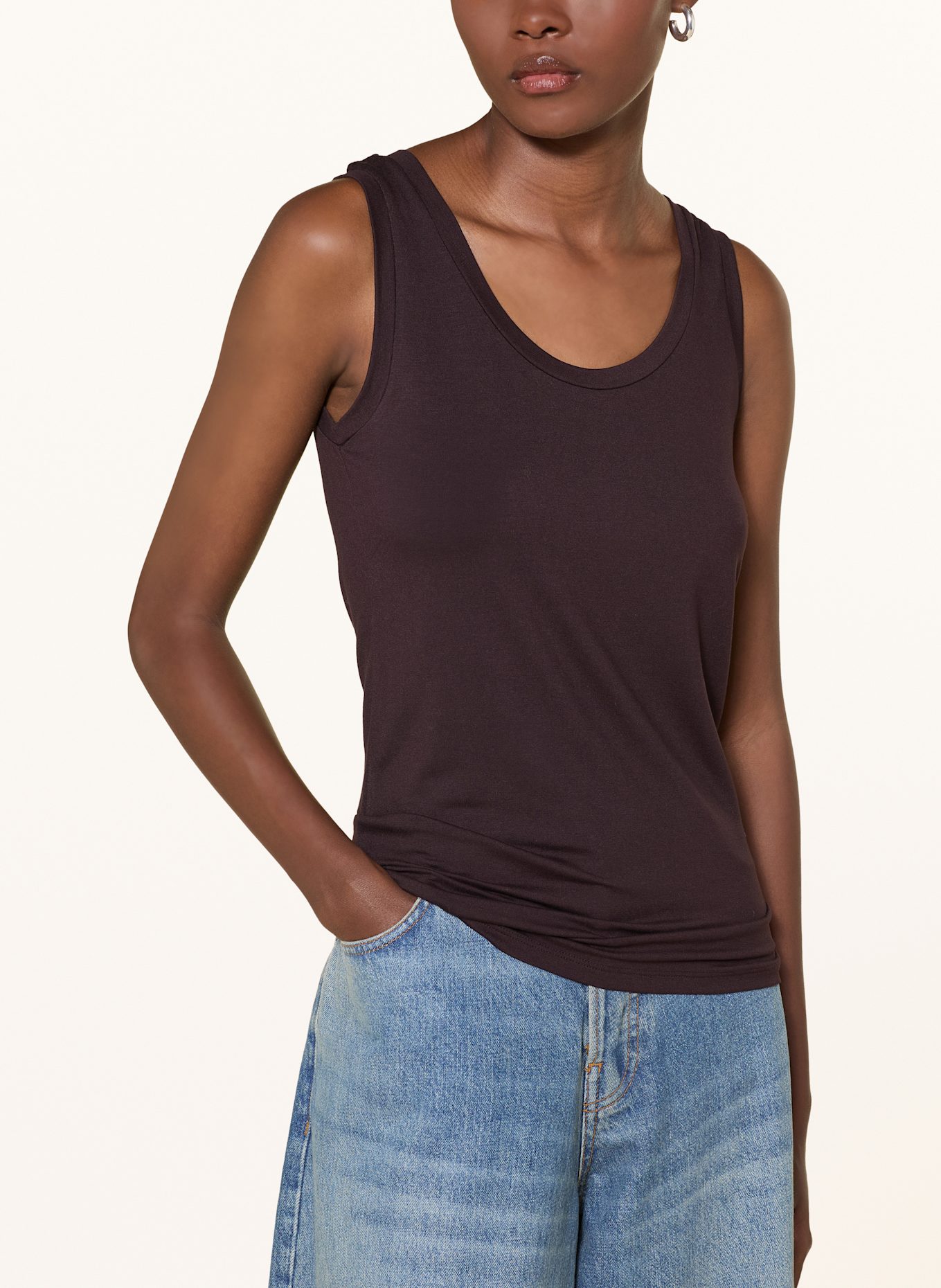 MAJESTIC FILATURES Top: DUNKELBRAUN