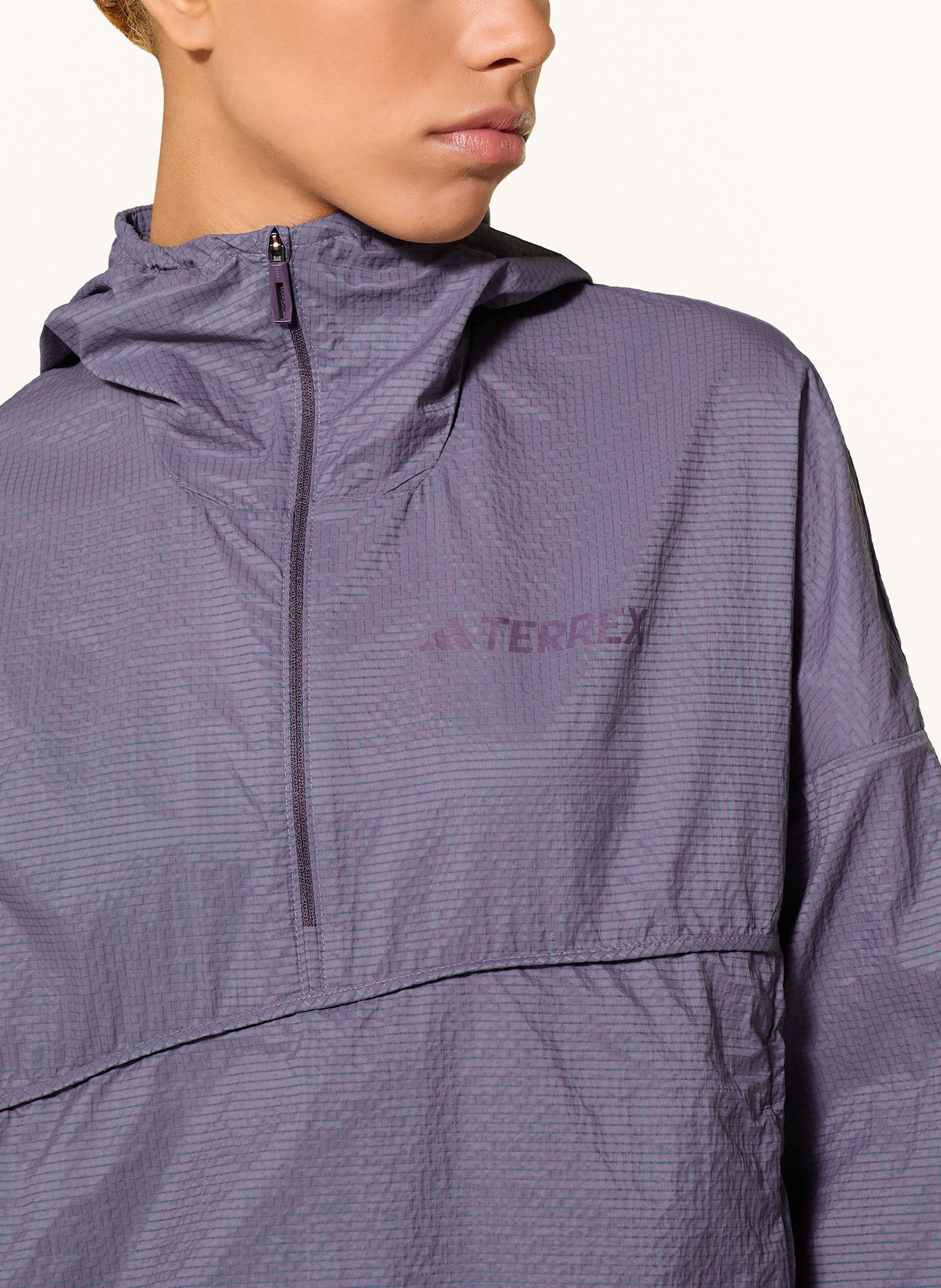 adidas TERREX Schlupfjacke TERREX XPLORIC WIND: DUNKELLILA