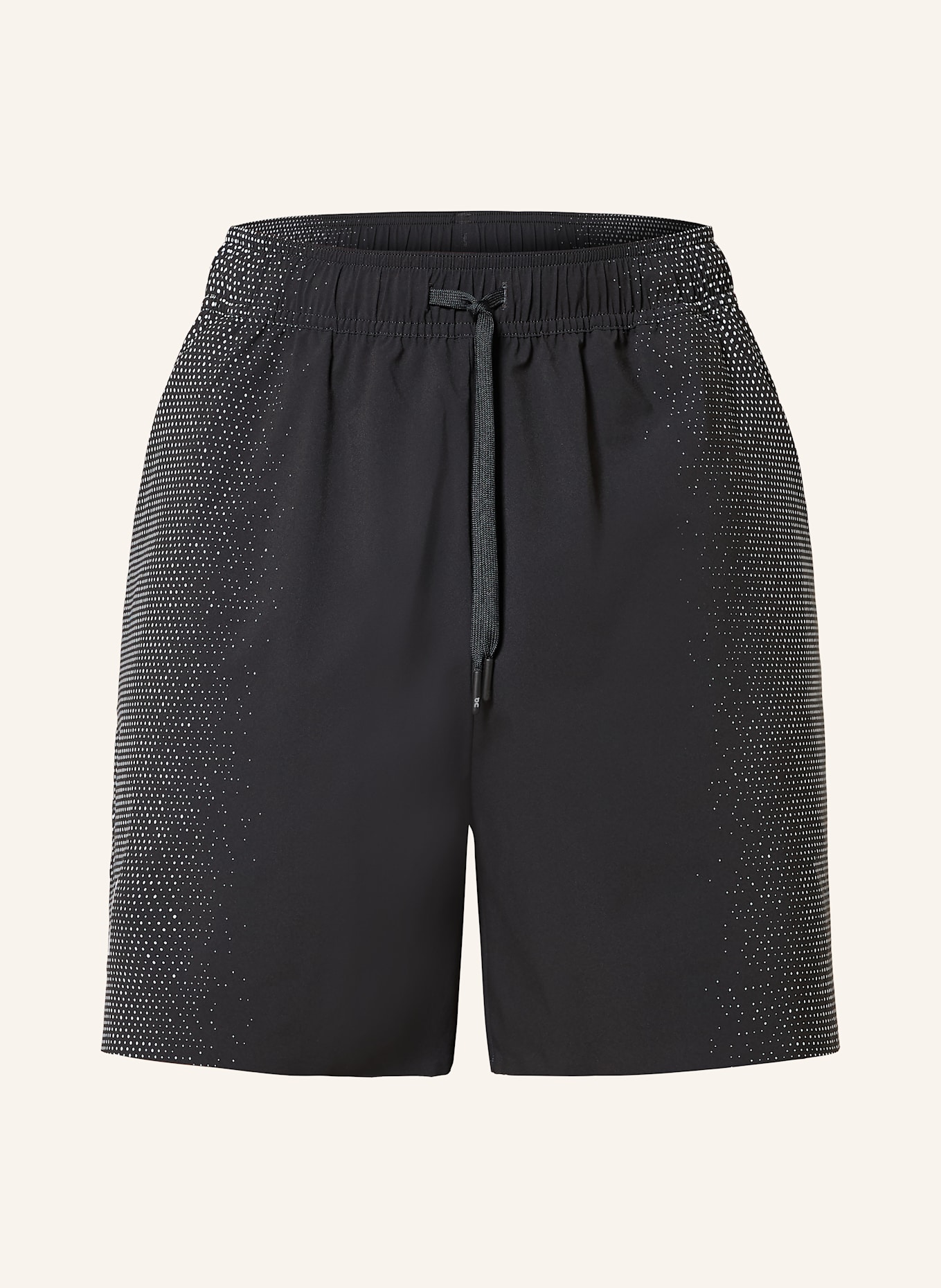 On Tennisshorts COURT: SCHWARZ / WEISS