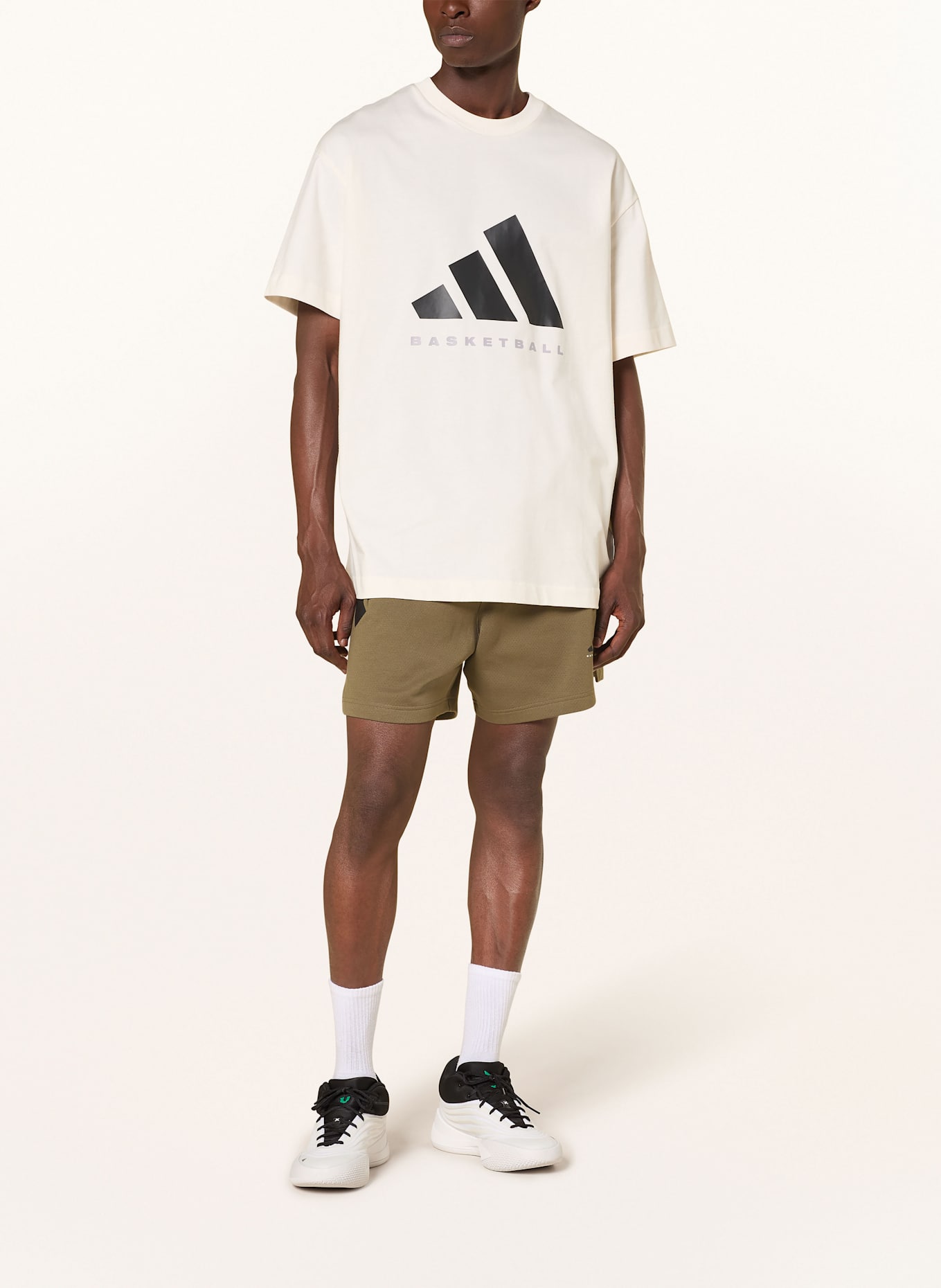 adidas T-Shirt ADIDAS BASKETBALL: WEISS / SCHWARZ