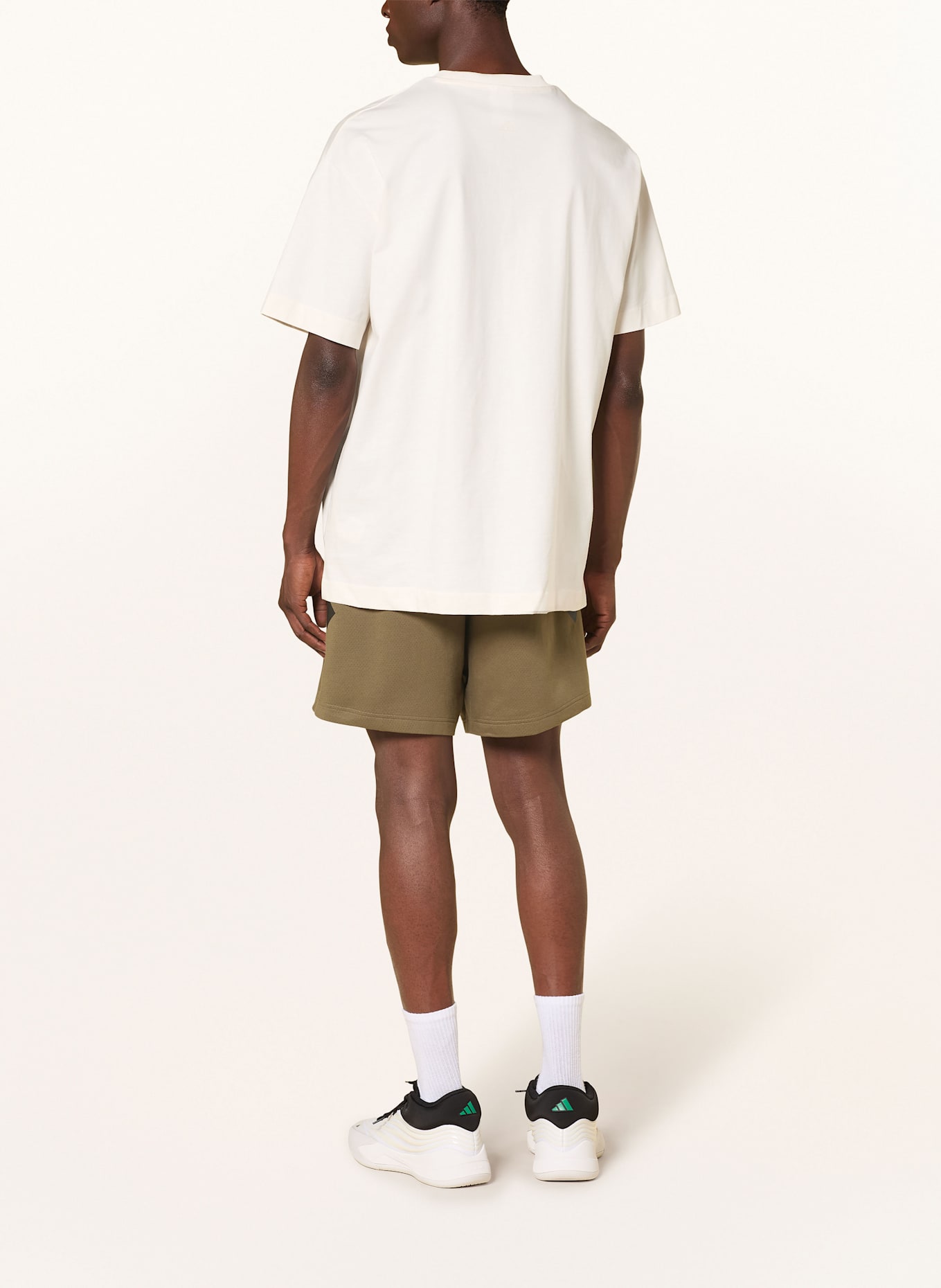 adidas T-Shirt ADIDAS BASKETBALL: WEISS / SCHWARZ