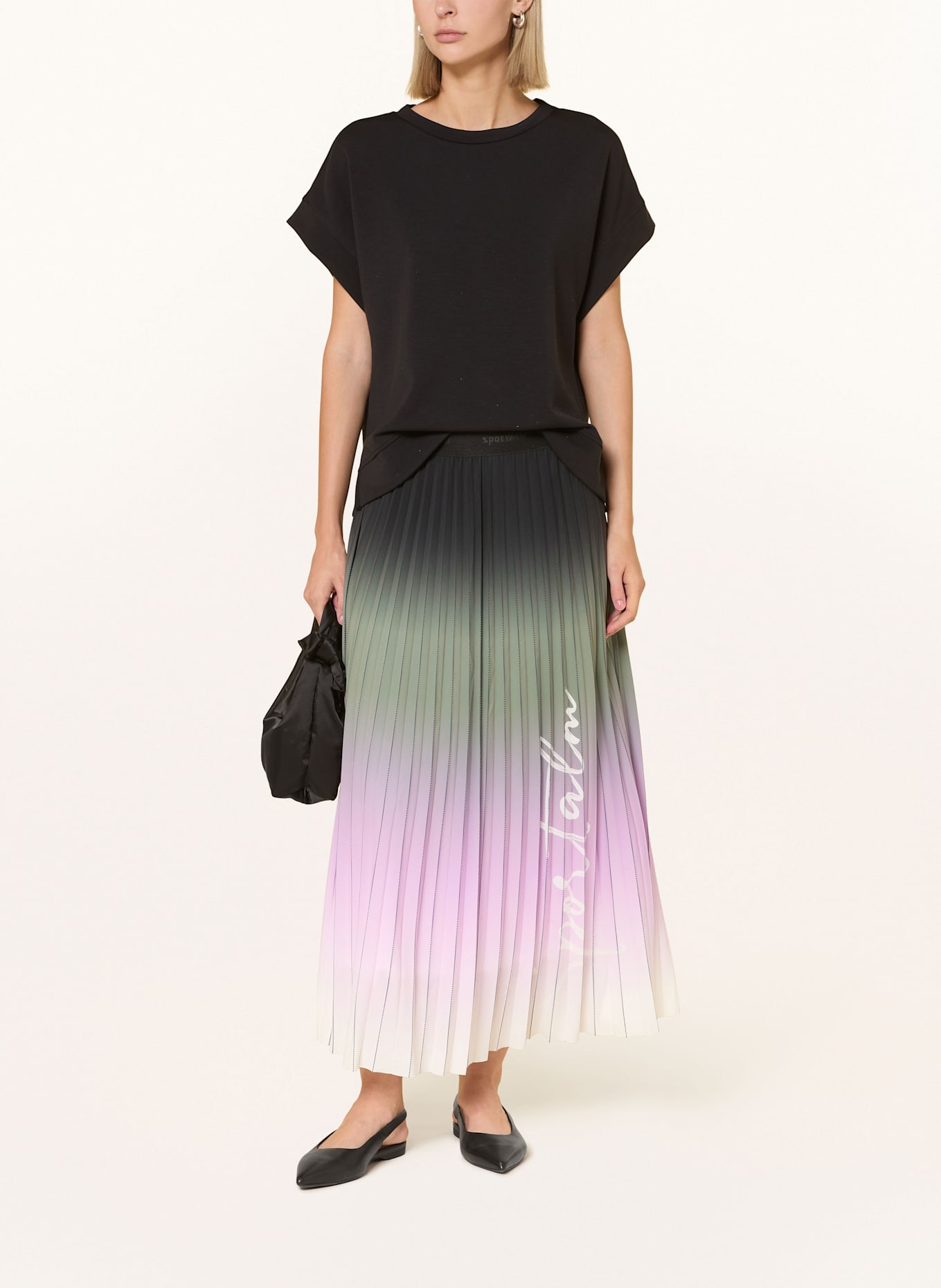 SPORTALM Plisseerock aus Satin: SCHWARZ / OLIV / ROSA