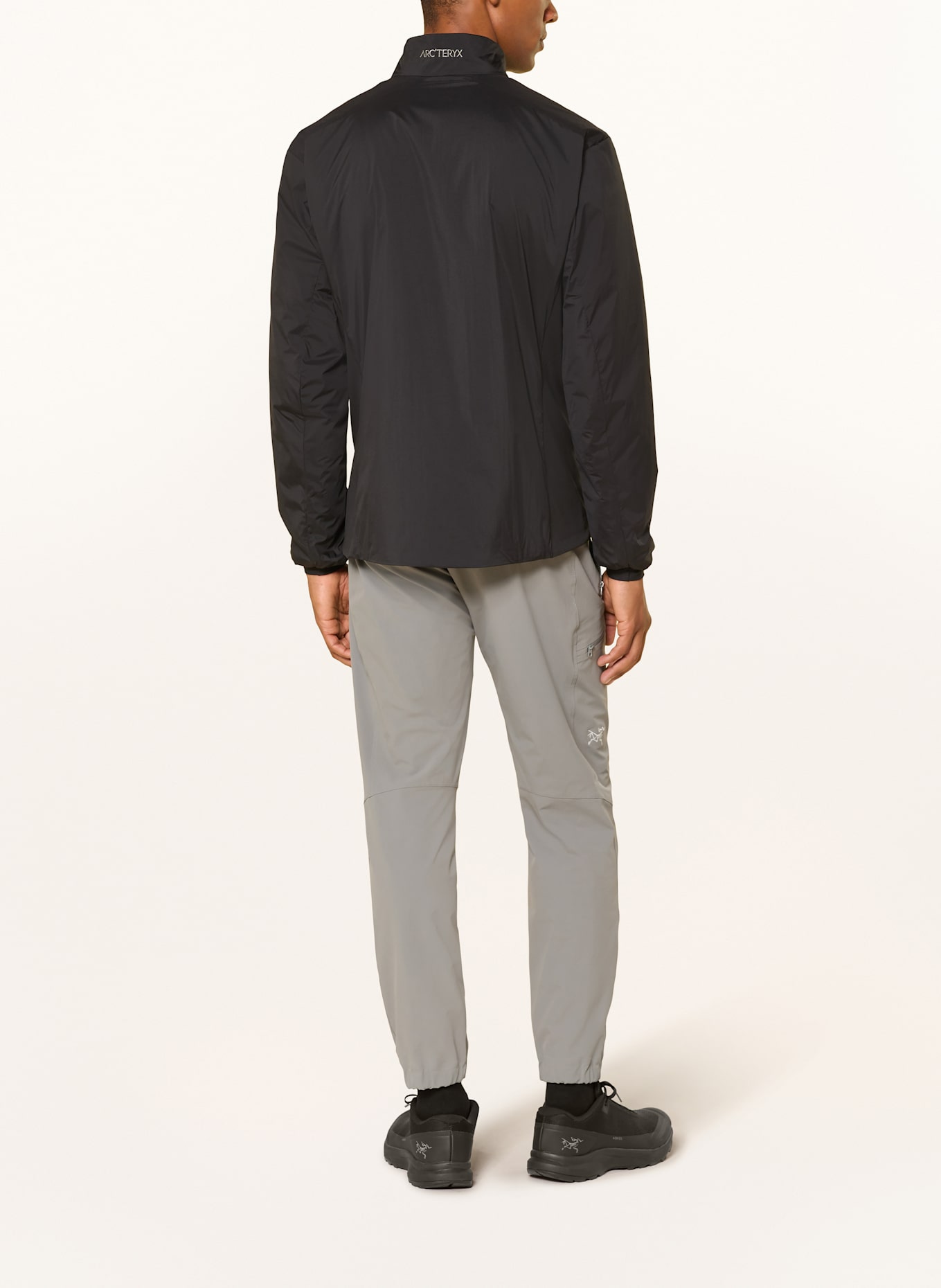 ARC'TERYX Funktionsjacke ATOM: SCHWARZ