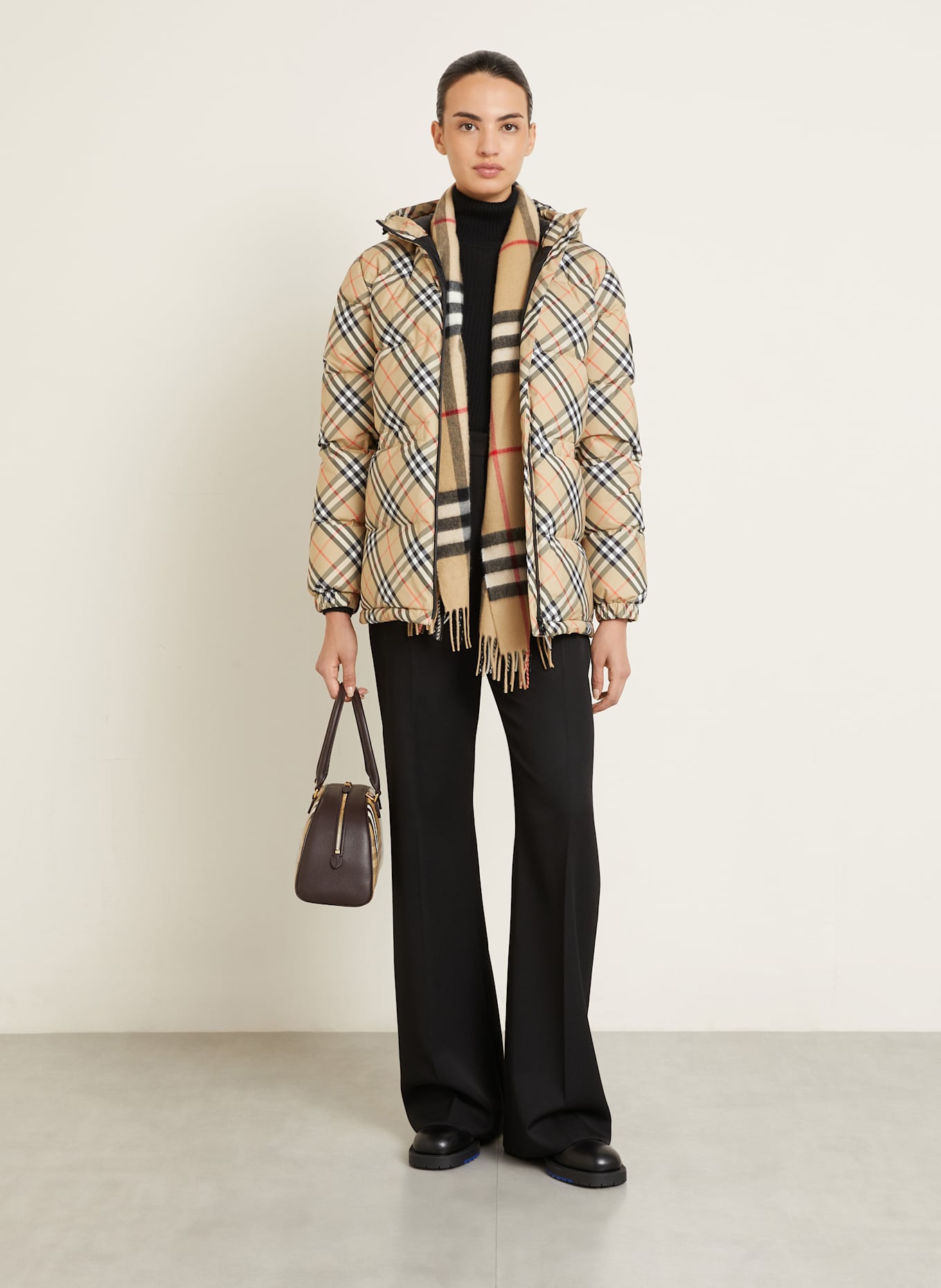 BURBERRY Daunenjacke: BEIGE / SCHWARZ / ROT