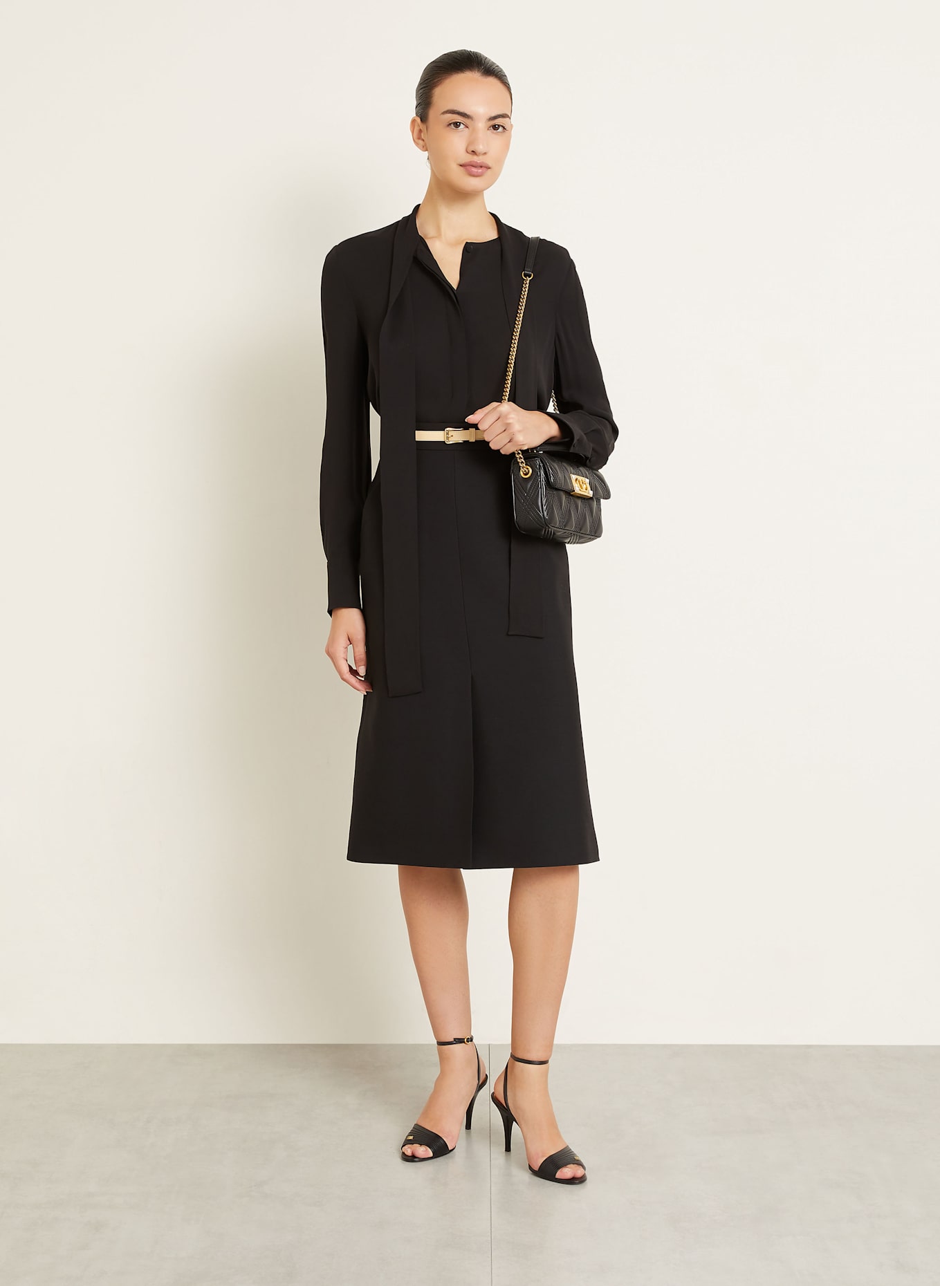 VALENTINO GARAVANI Handtasche QUILTIE 67: SCHWARZ