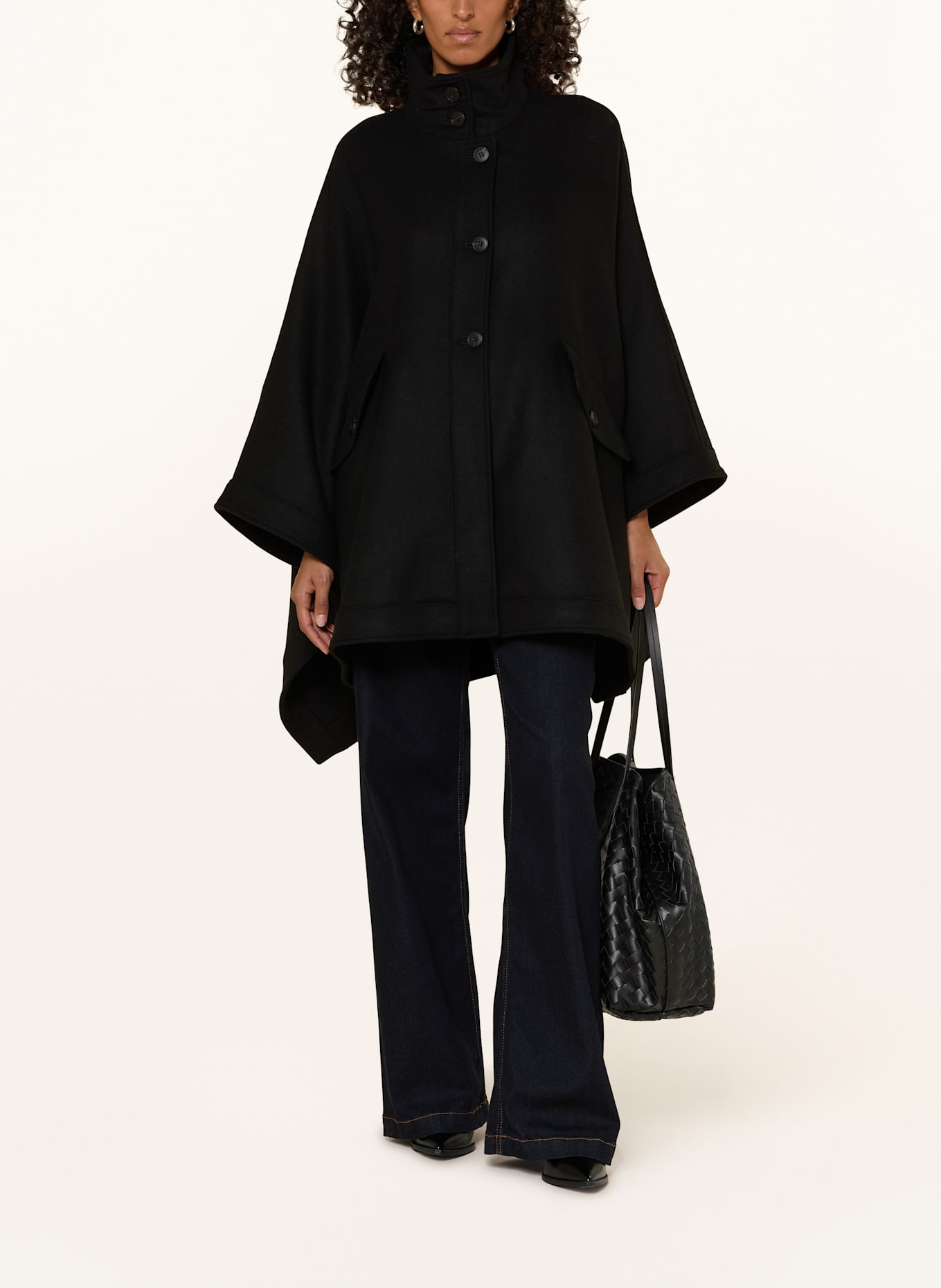 FUCHS SCHMITT Cape: SCHWARZ