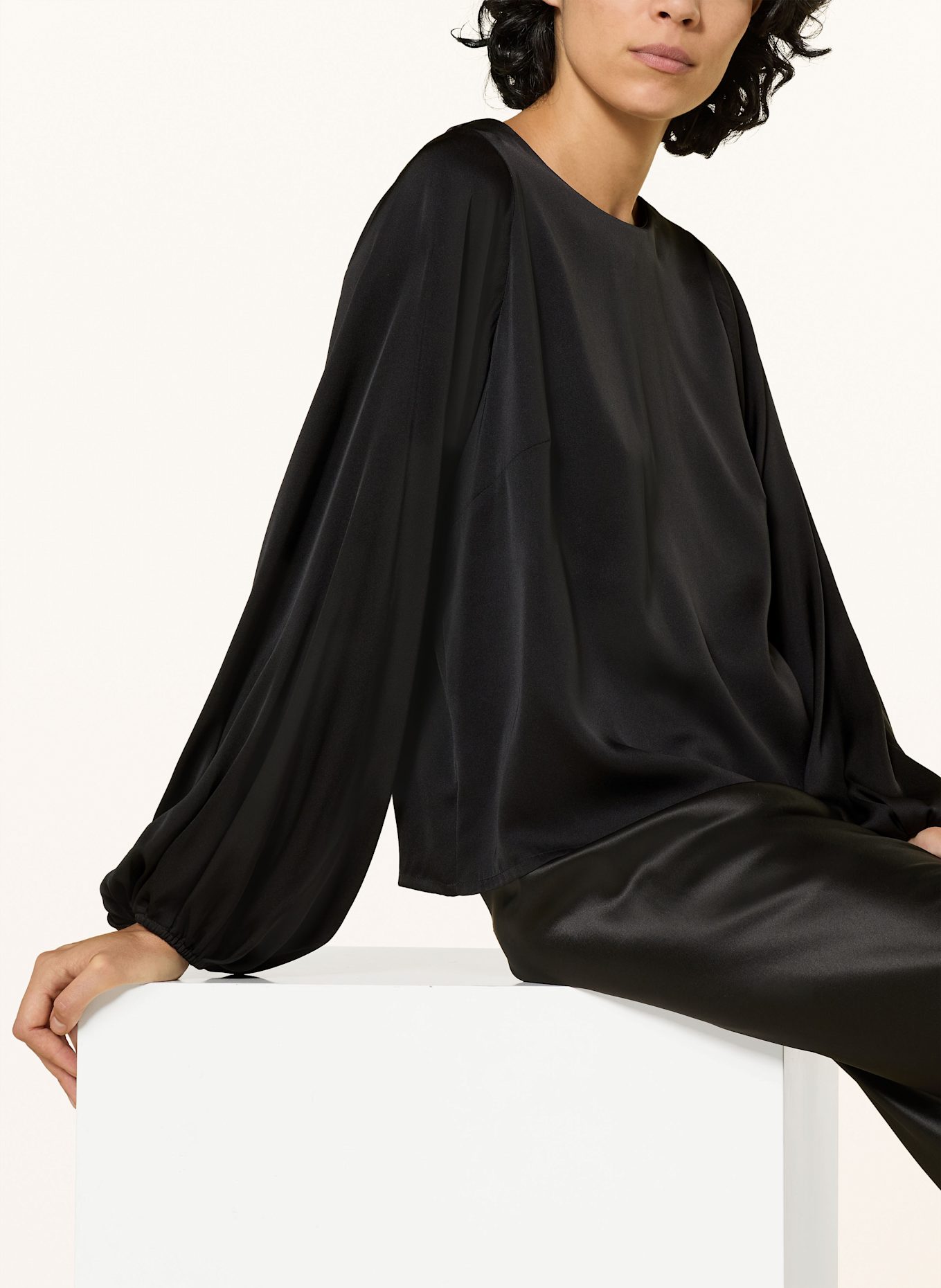 IVI collection Chemisier en soie: NOIR