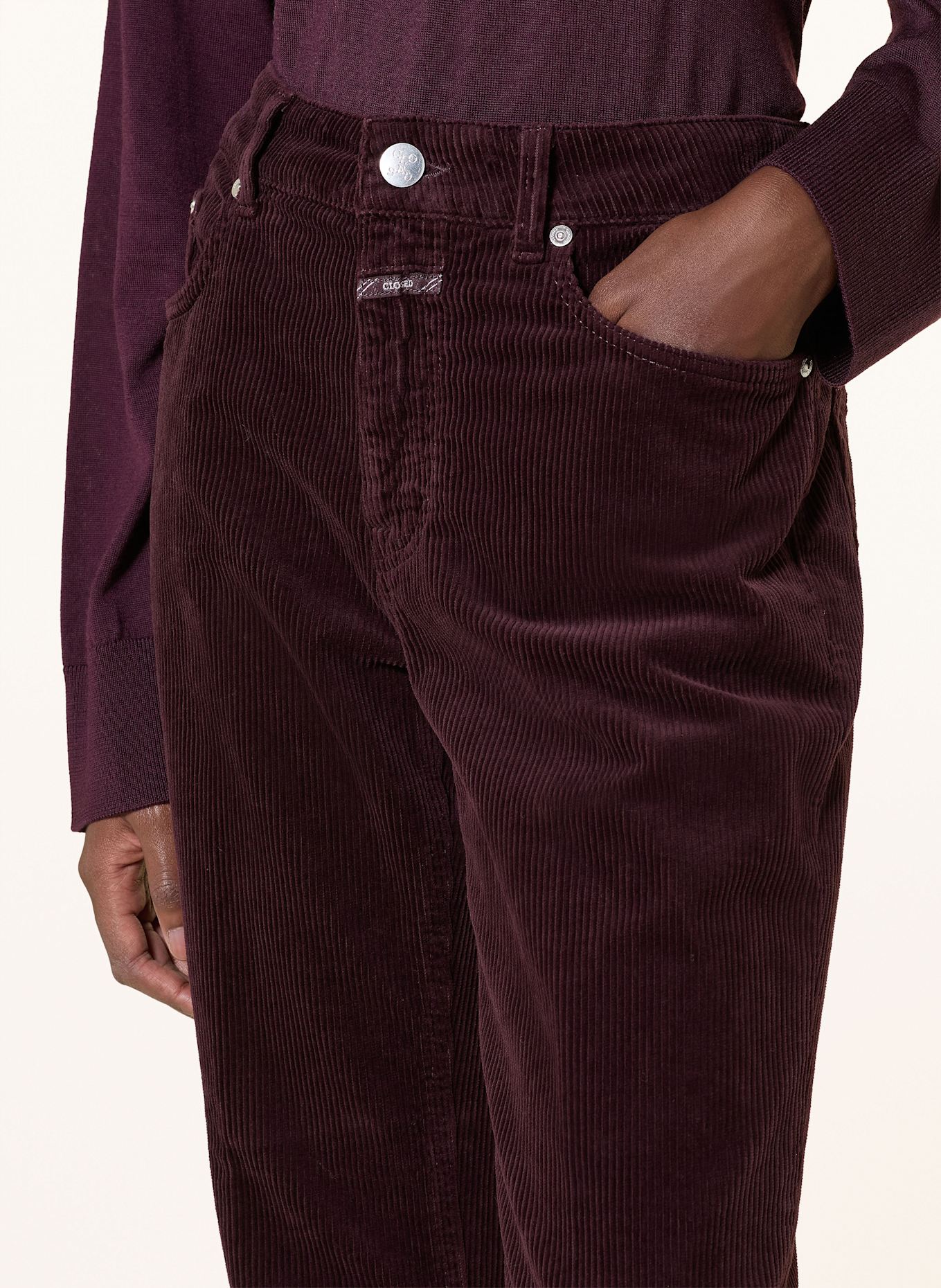 CLOSED Cordhose MILO: DUNKELROT