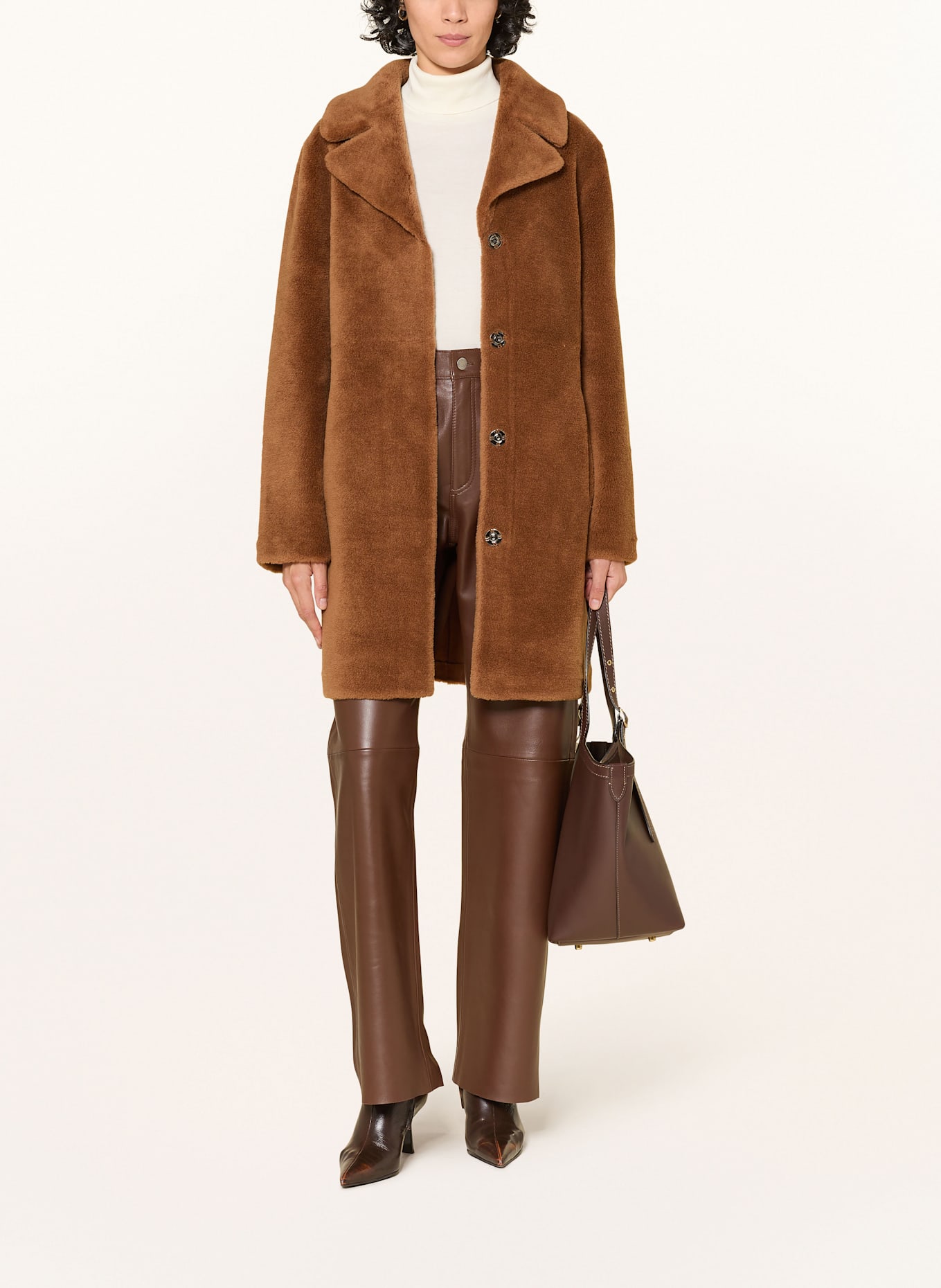 IQ STUDIO Wollmantel: BRAUN