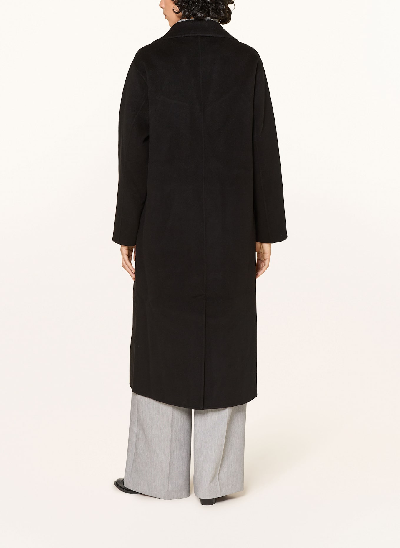 IQ STUDIO Wollmantel: SCHWARZ