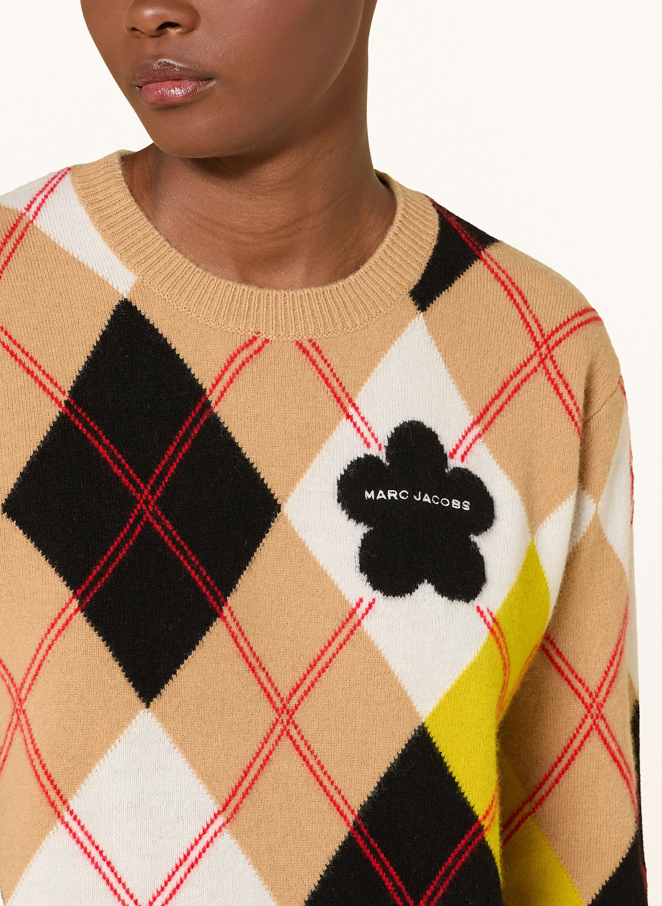 MARC JACOBS pull-over: BEIGE / JAUNE FLUO / NOIR