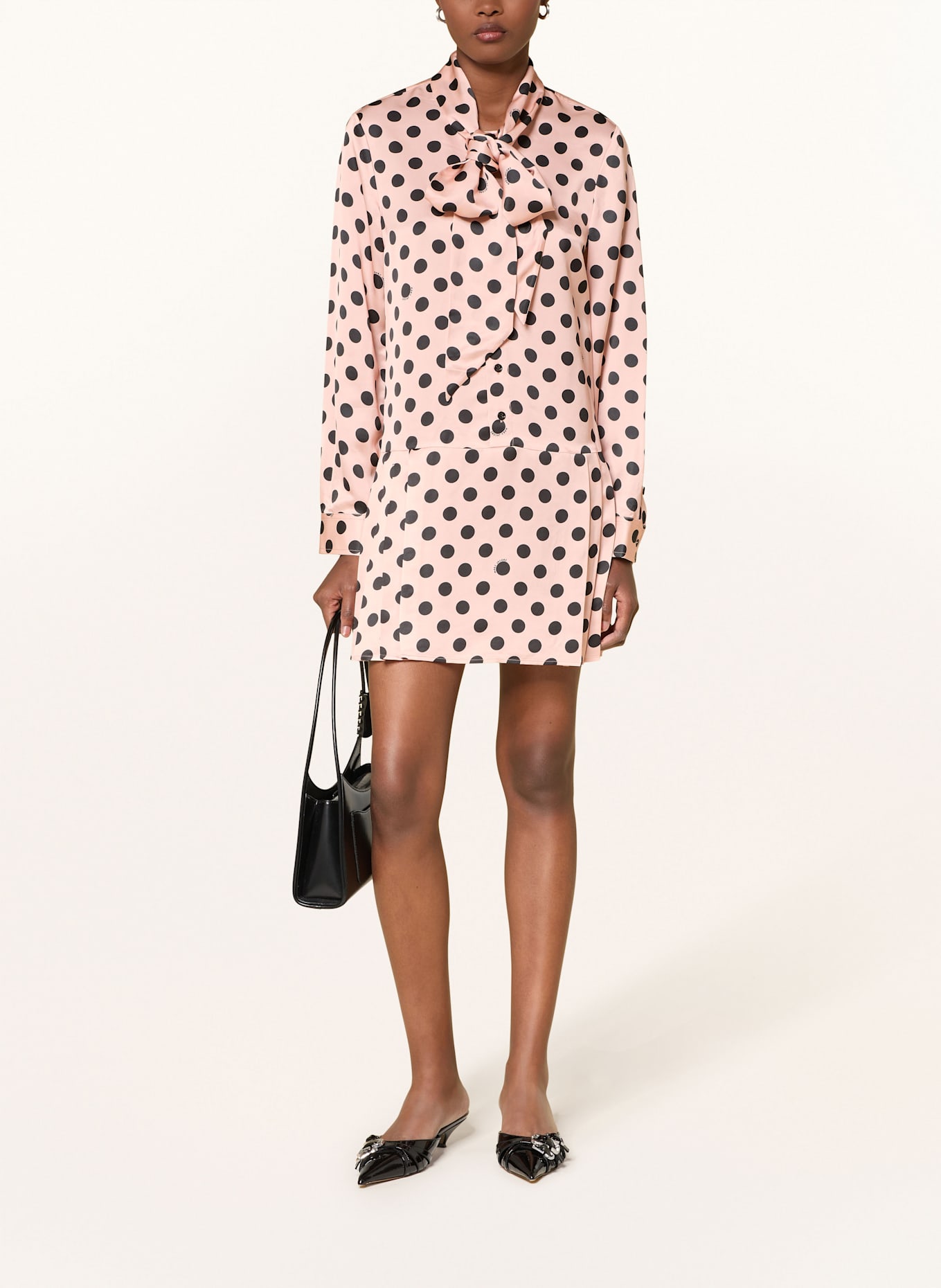 MARC JACOBS Schluppenkleid aus Satin: ROSÉ / SCHWARZ