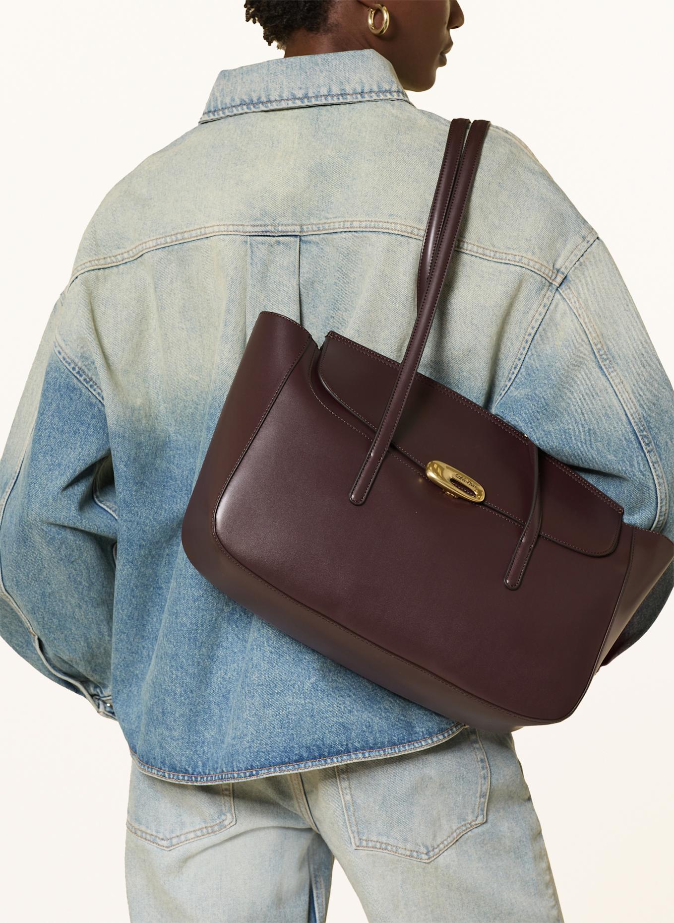 Calvin Klein Shopper: DUNKELBRAUN