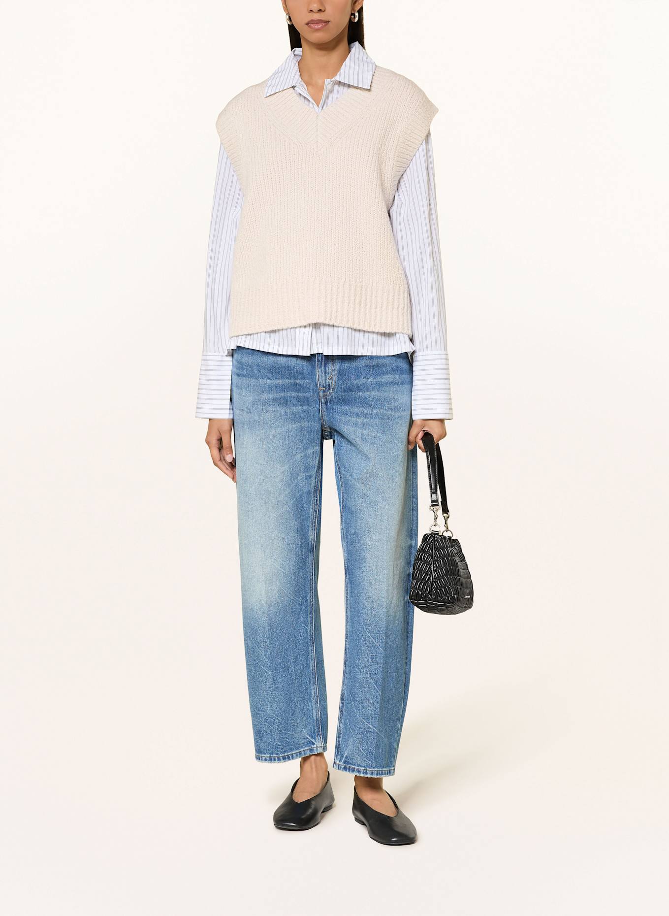 Calvin Klein Jeans sleeveless sweater: ECRU
