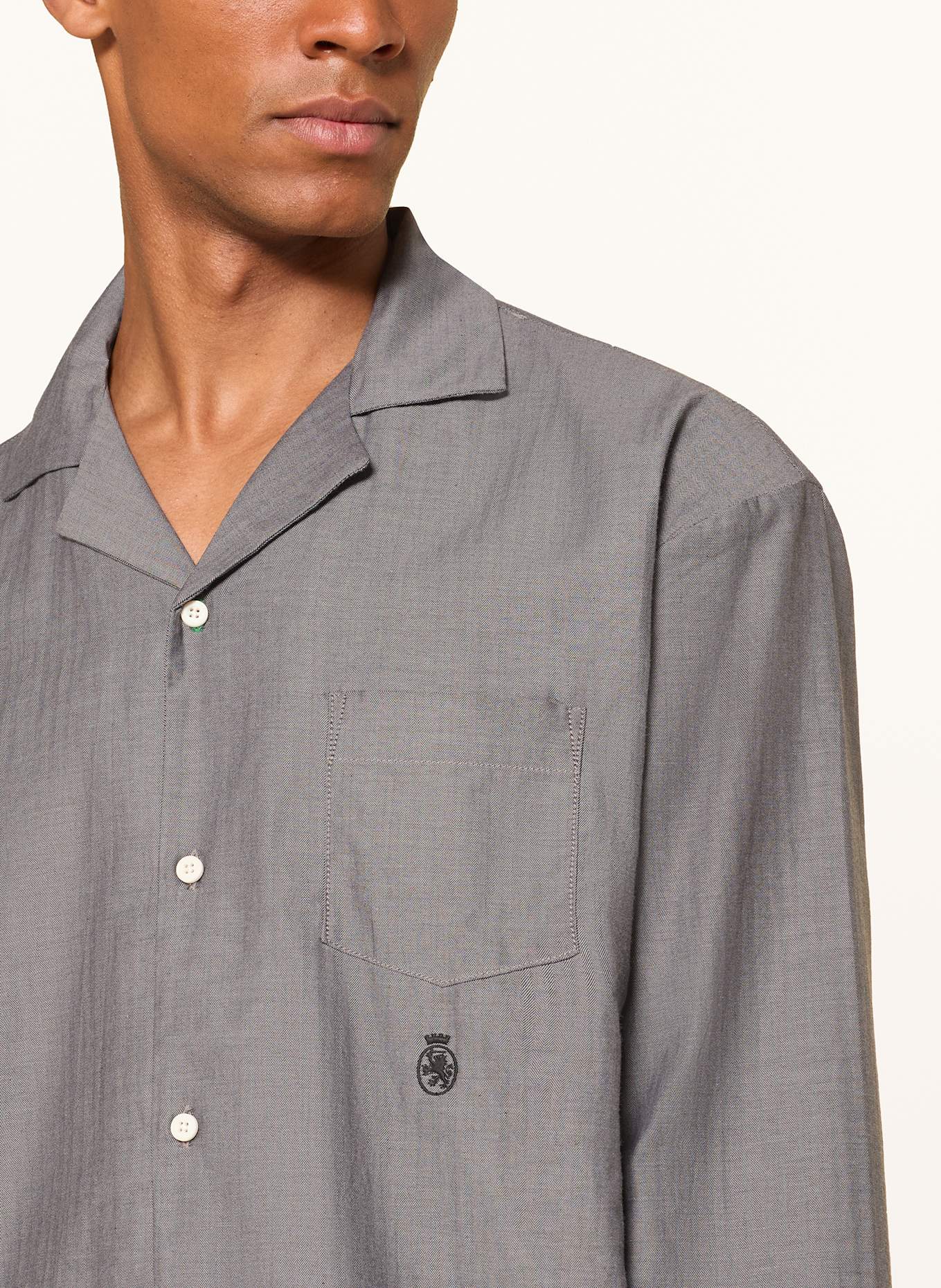 TOMMY HILFIGER Schlafanzug: GRAU