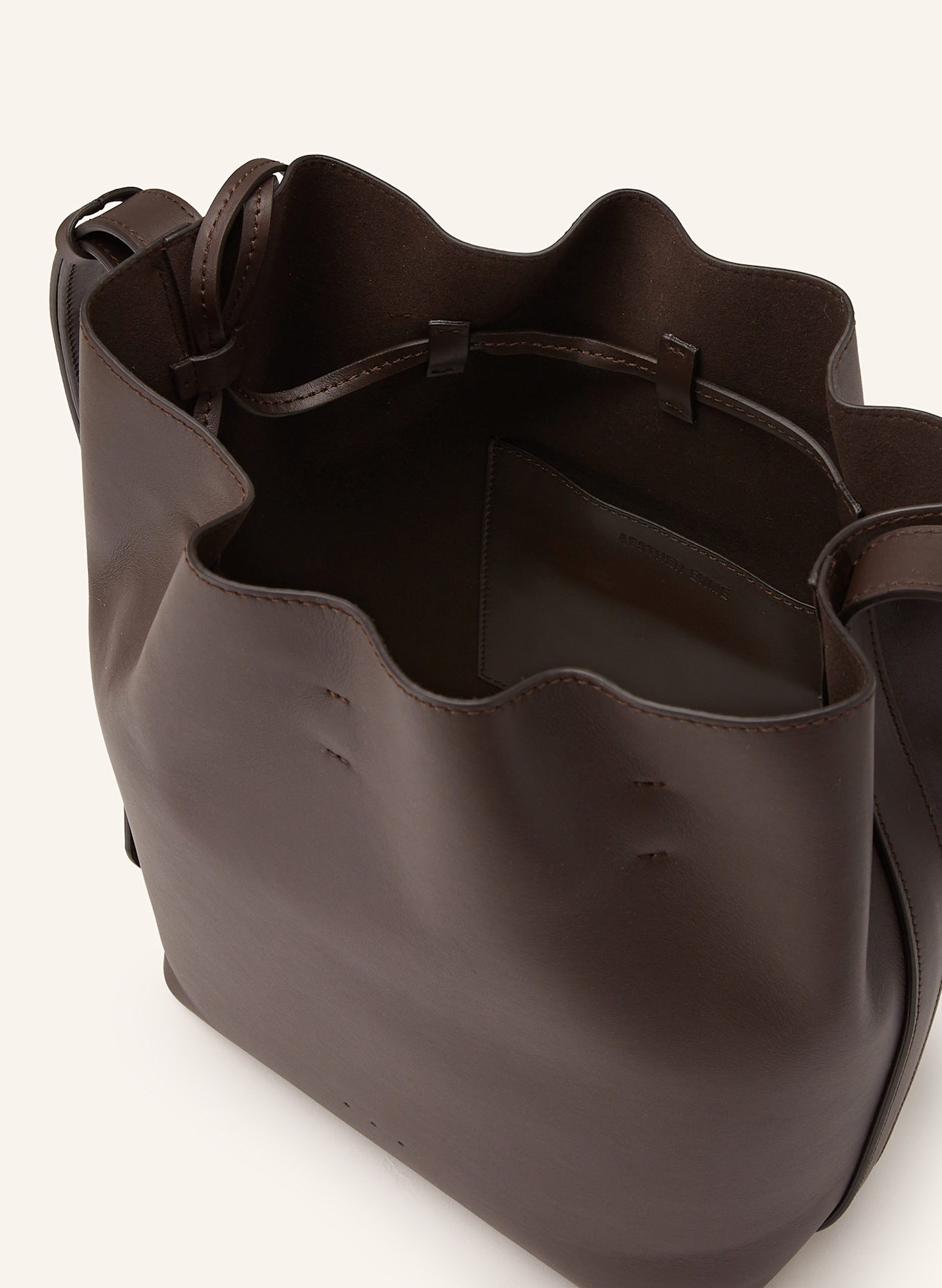 AESTHER EKME Pouch bag MARIN SUPPLE MEDIUM: DARK BROWN