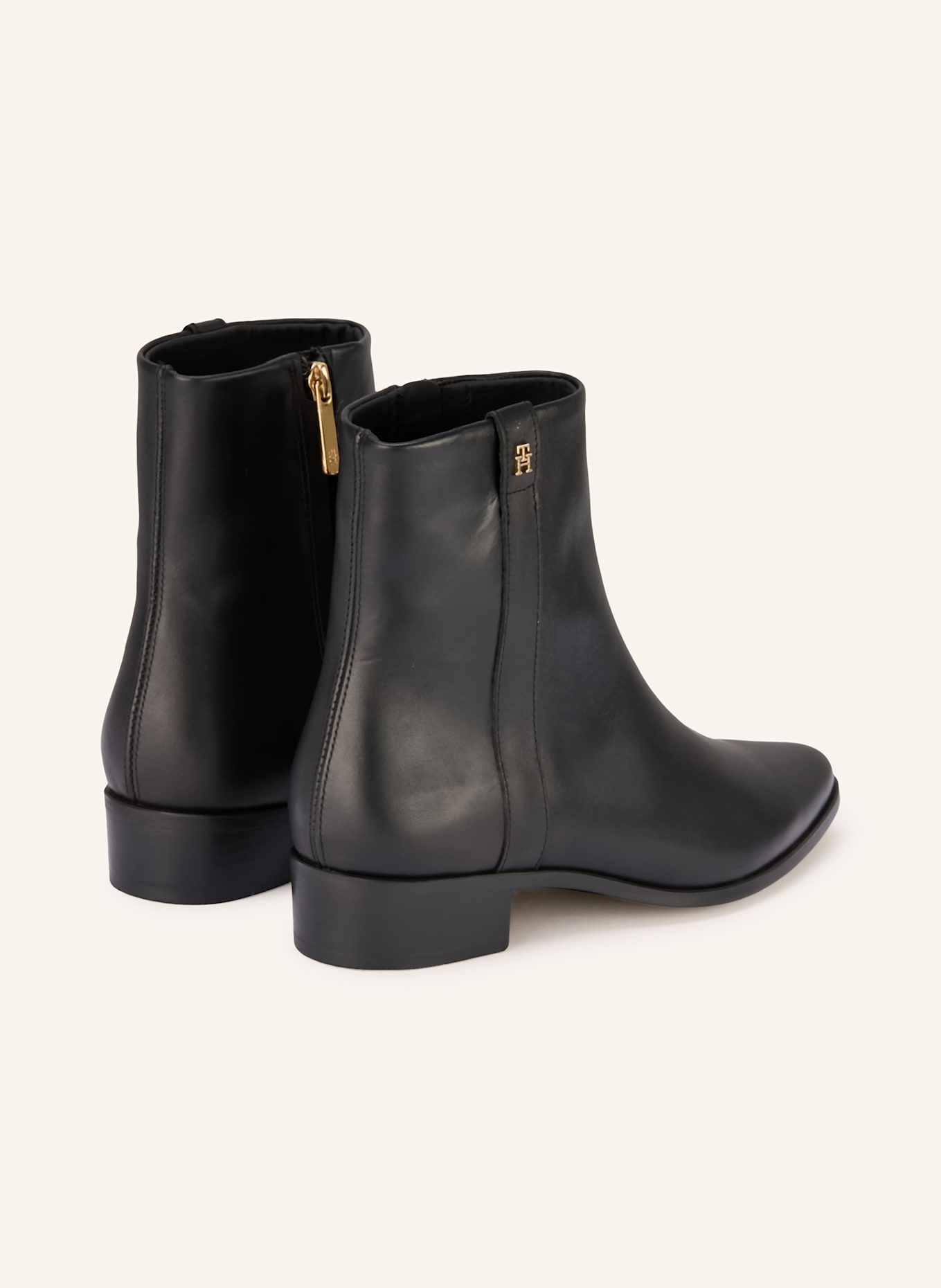 TOMMY HILFIGER Stiefeletten: SCHWARZ