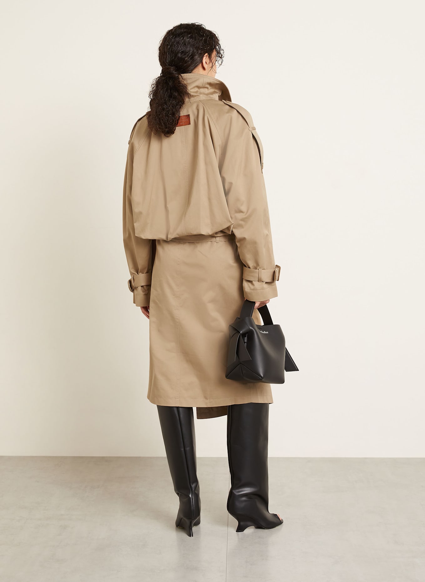 Acne Studios Trench jacket: BEIGE