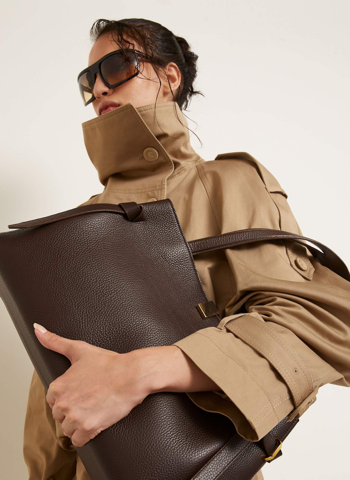 YUZEFI Shopper GYOZA: DUNKELBRAUN