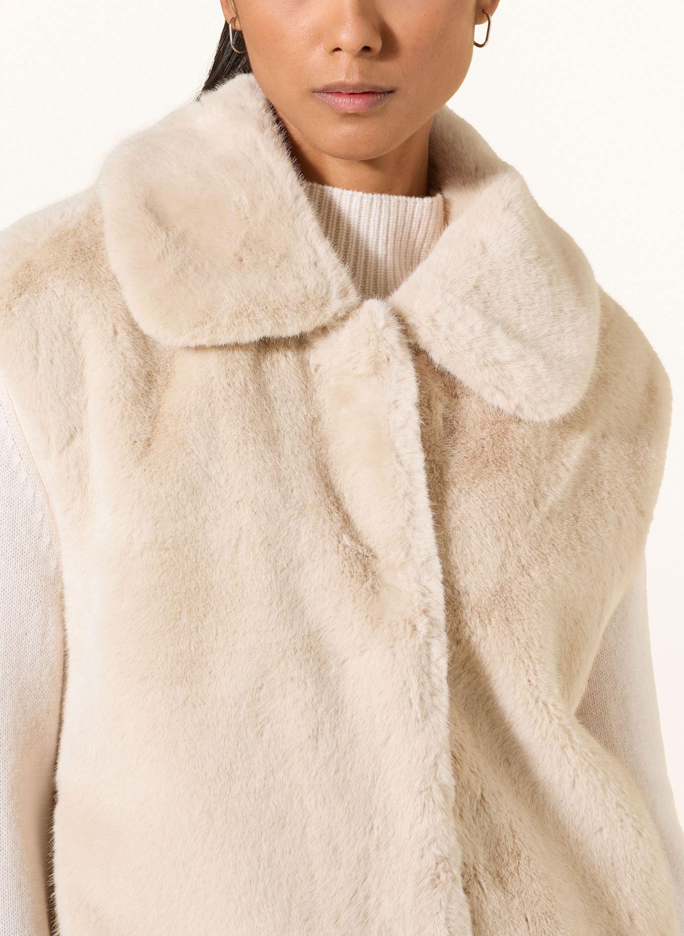 Miss Lagotte Weste aus Kunsfell: CREME