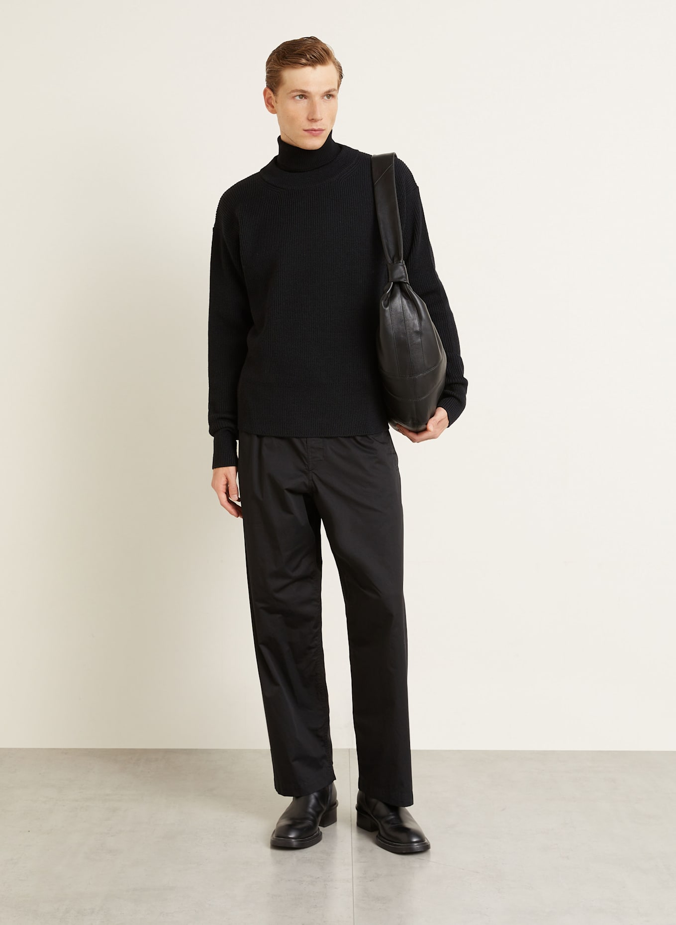 LEMAIRE Pullover: SCHWARZ