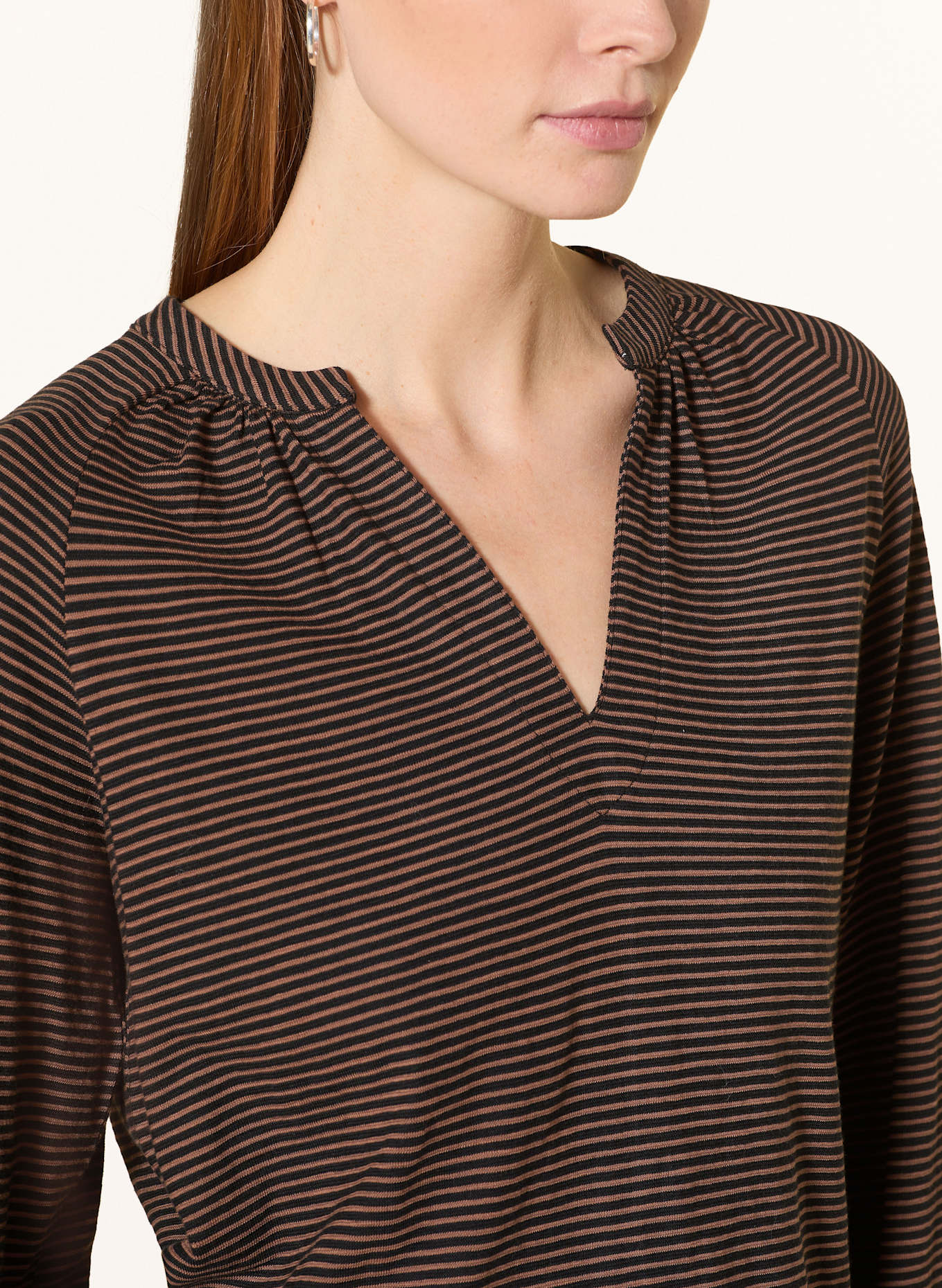 LANIUS Longsleeve: ZWART / BRUIN