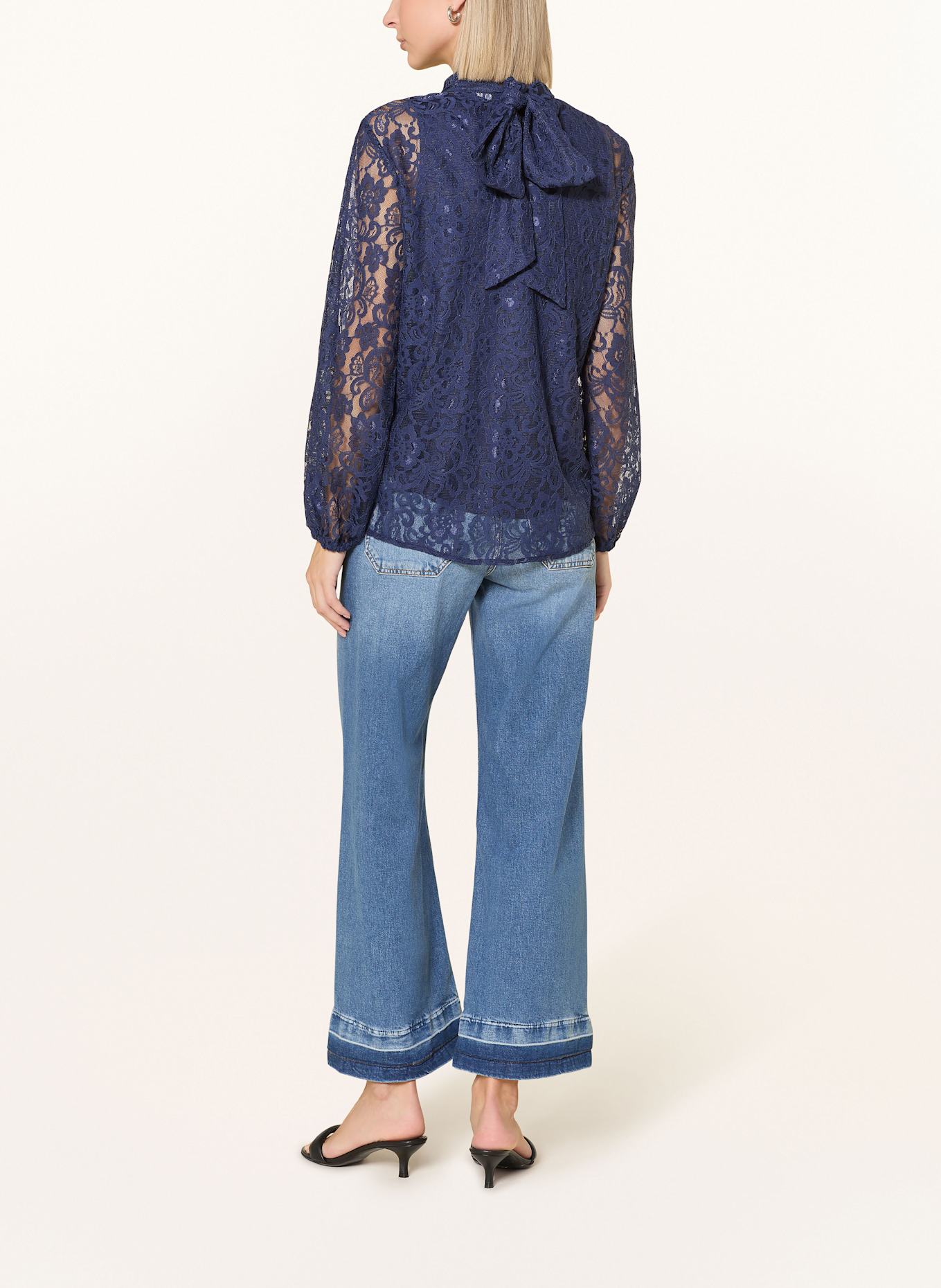 Emily VAN DEN BERGH Schluppenbluse aus Spitze: DUNKELBLAU