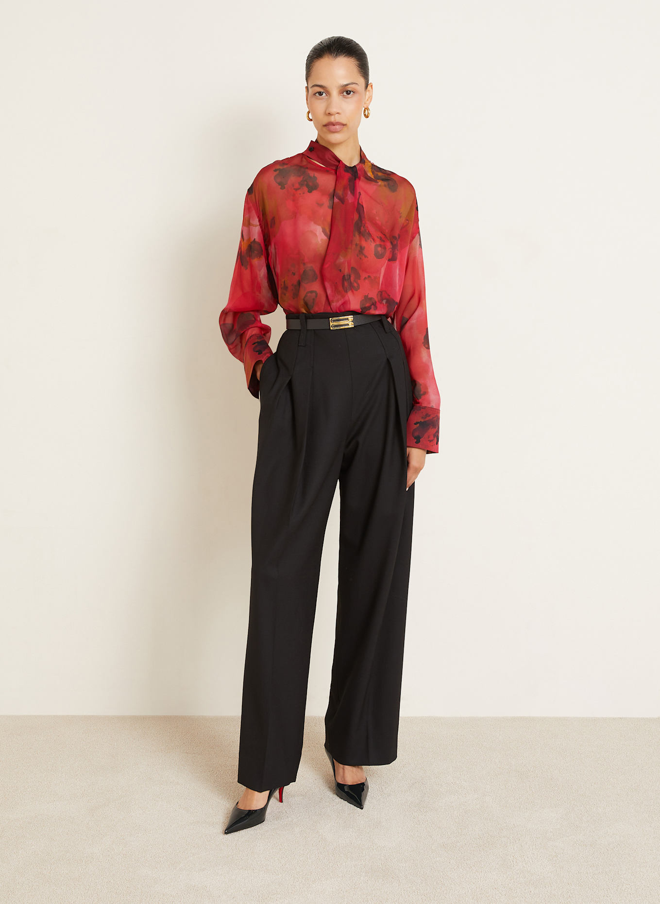 Christian Louboutin Lack-Pumps MISS Z 60: SCHWARZ