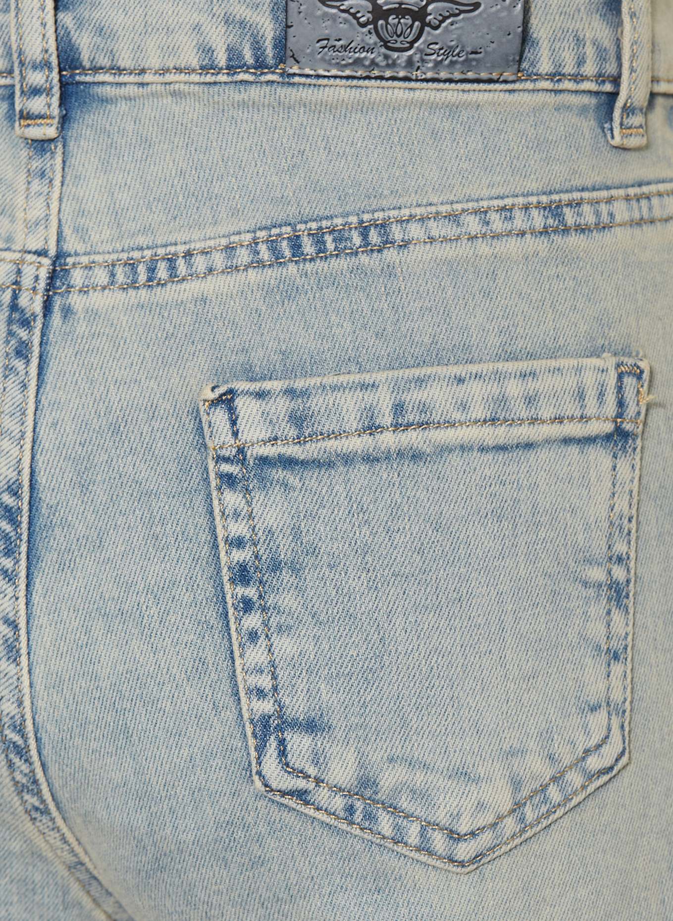 BLUE EFFECT Jeans: 9879 Light Blue Used