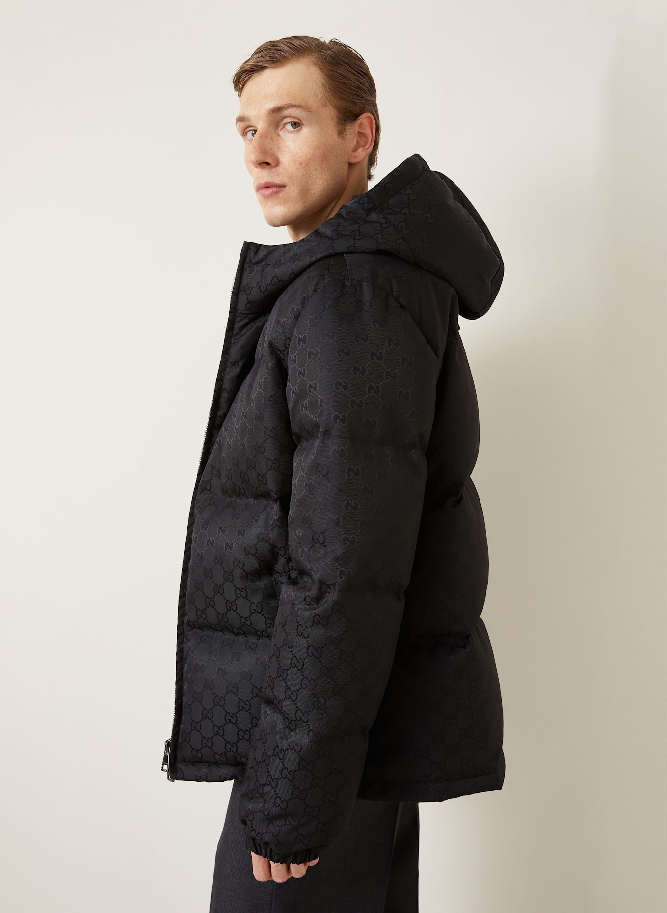 GUCCI Daunenjacke: SCHWARZ