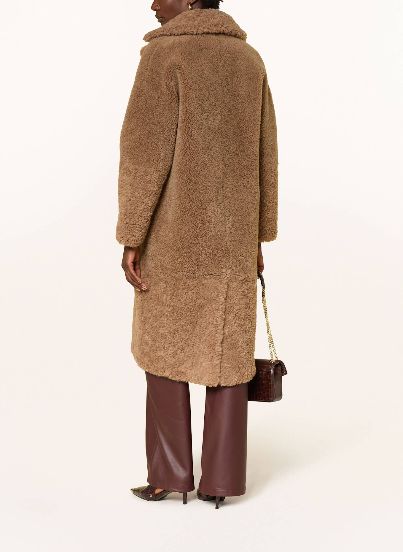 STUDIO AR Teddyfell-Mantel FLOOR: CAMEL