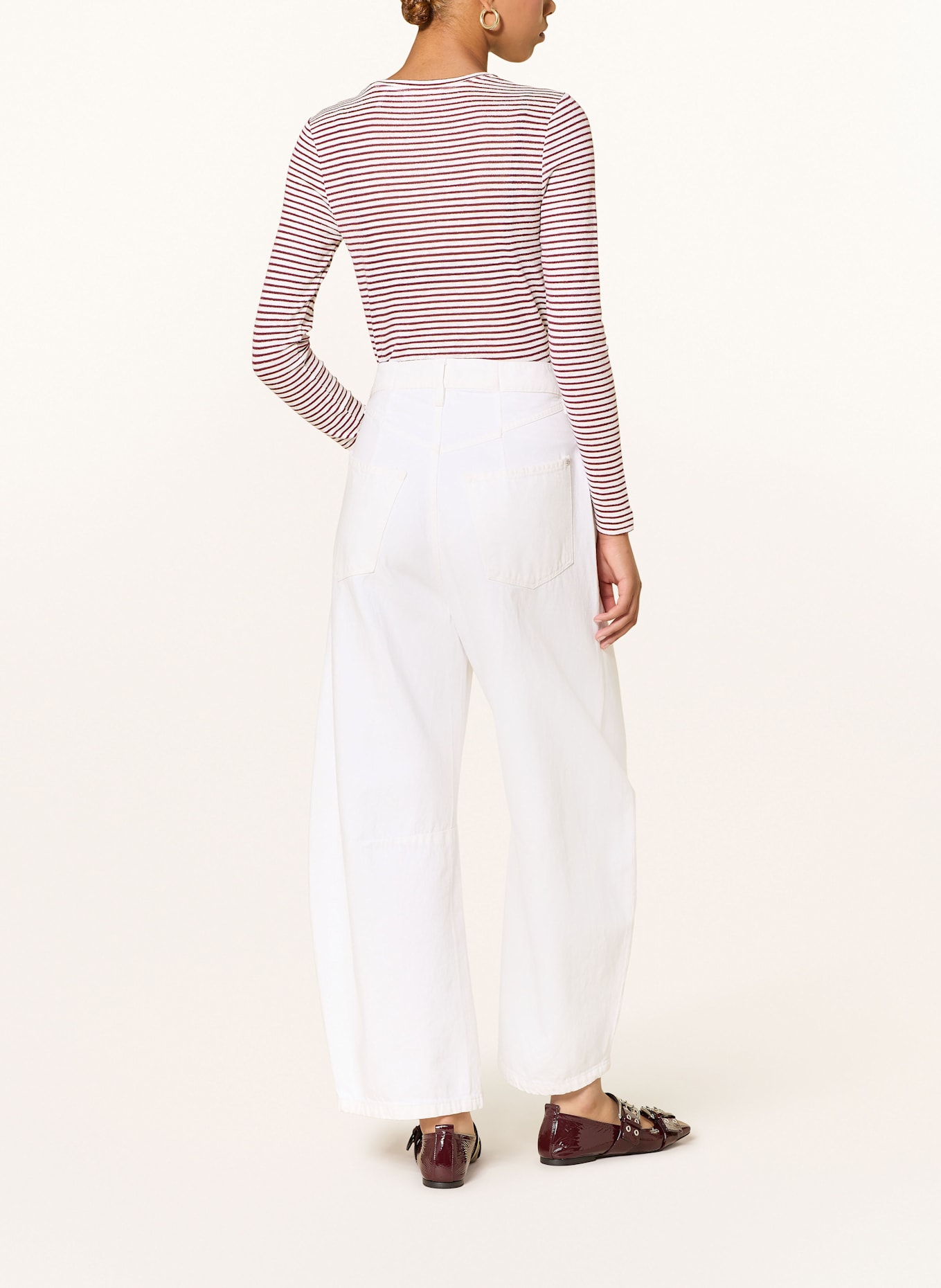 Rich & Royal Longsleeve mit Glitzergarn: WEISS / DUNKELROT / GOLD