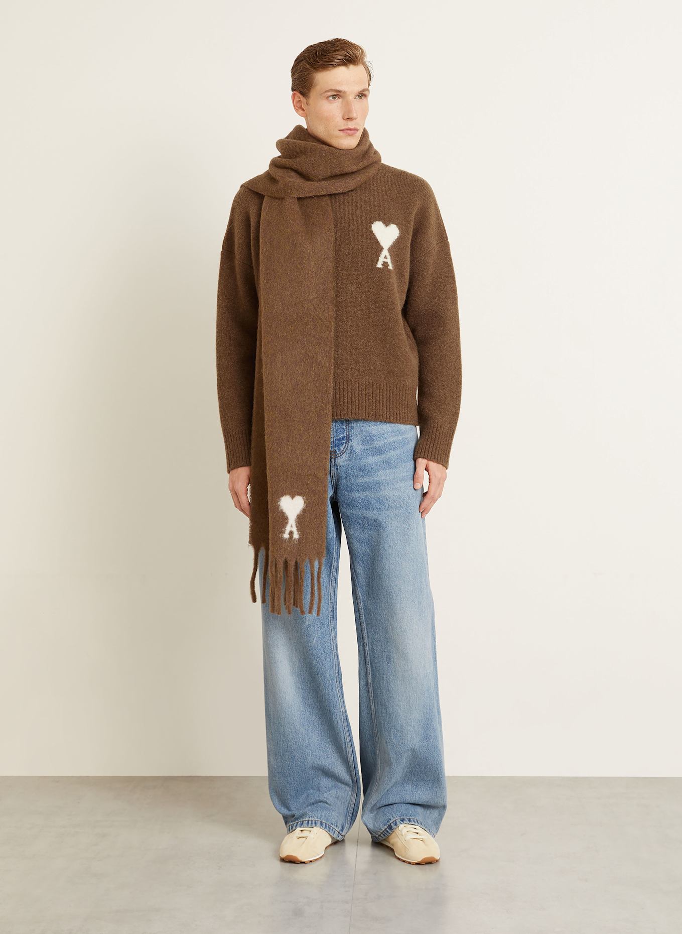 AMI PARIS Pullover mit Alpaka: BRAUN