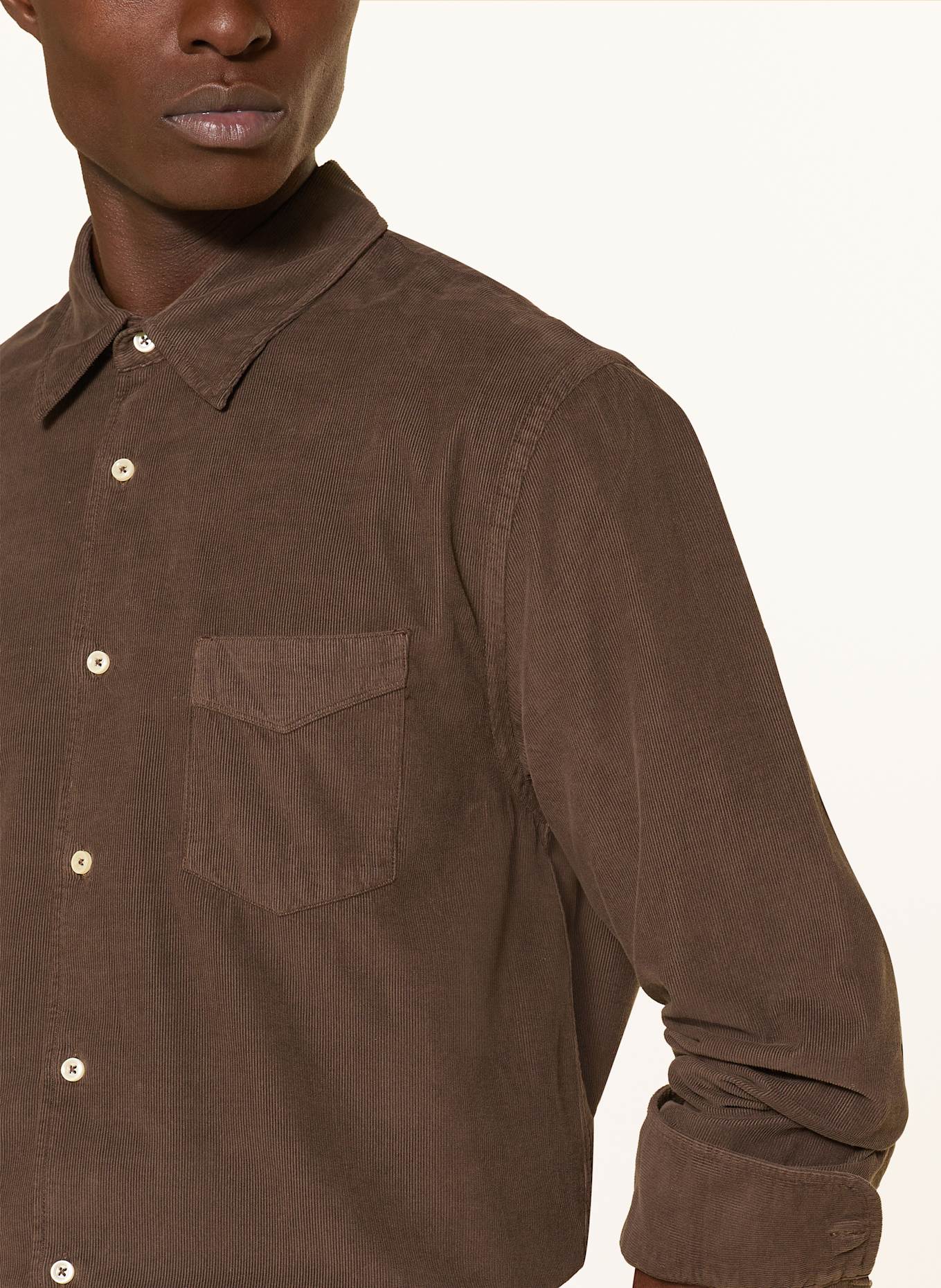 Officine Générale Cordhemd BENOIT Comfort Fit: DUNKELBRAUN