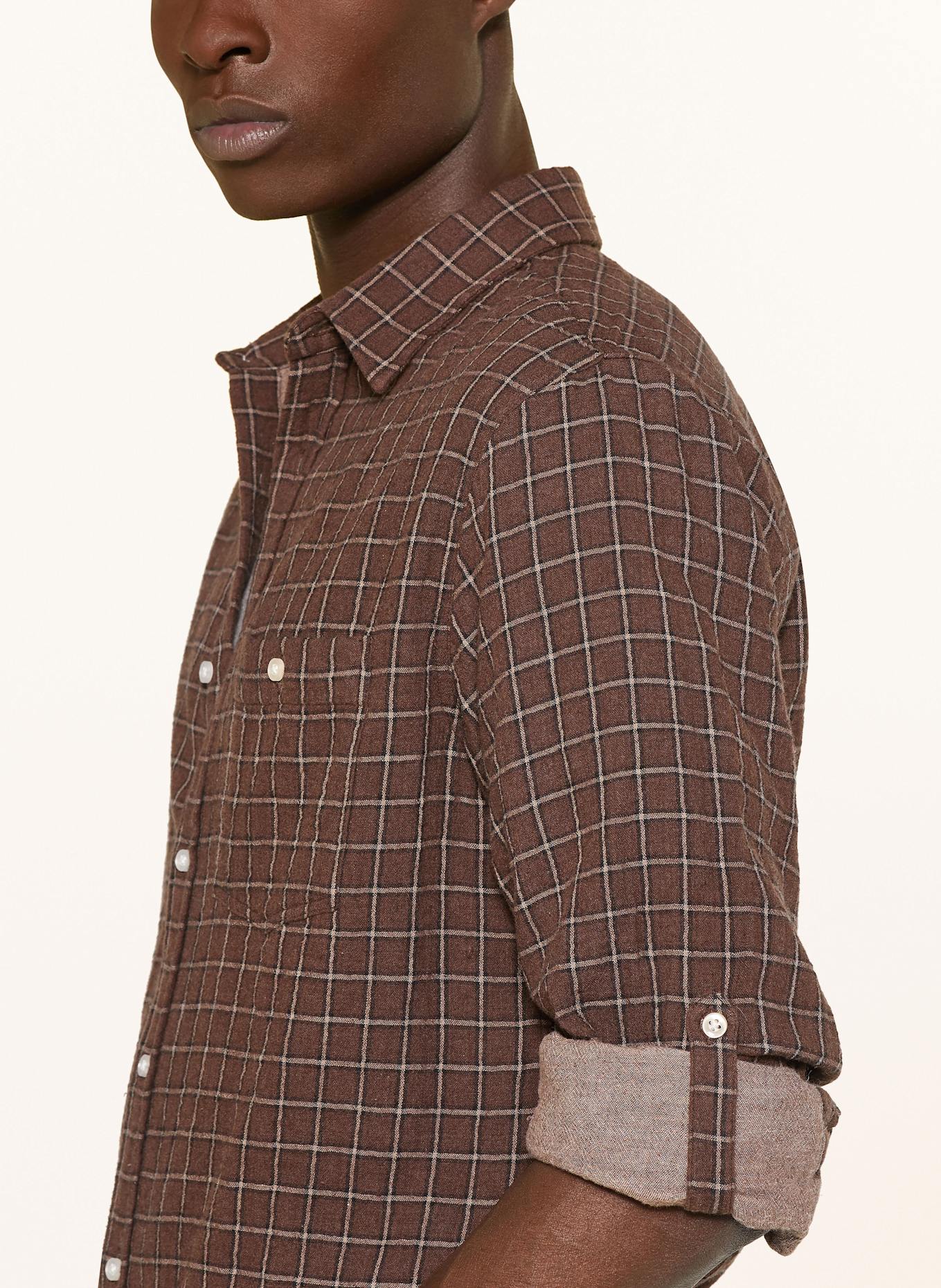 Officine Générale Hemd YOUNES Comfort Fit: BRAUN / SCHWARZ / HELLBRAUN