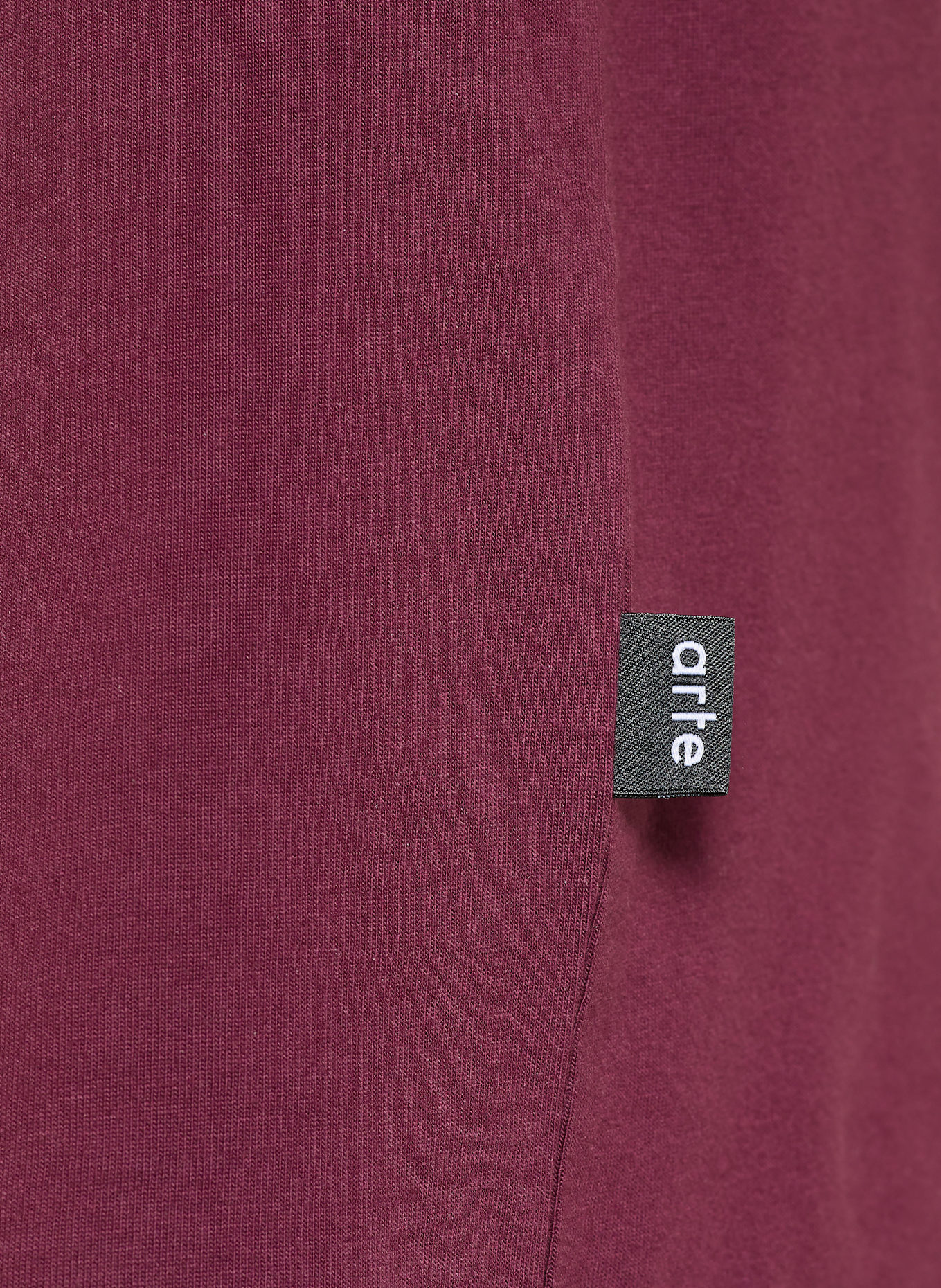 Arte Antwerp T-Shirt: DUNKELROT / ROSÉ