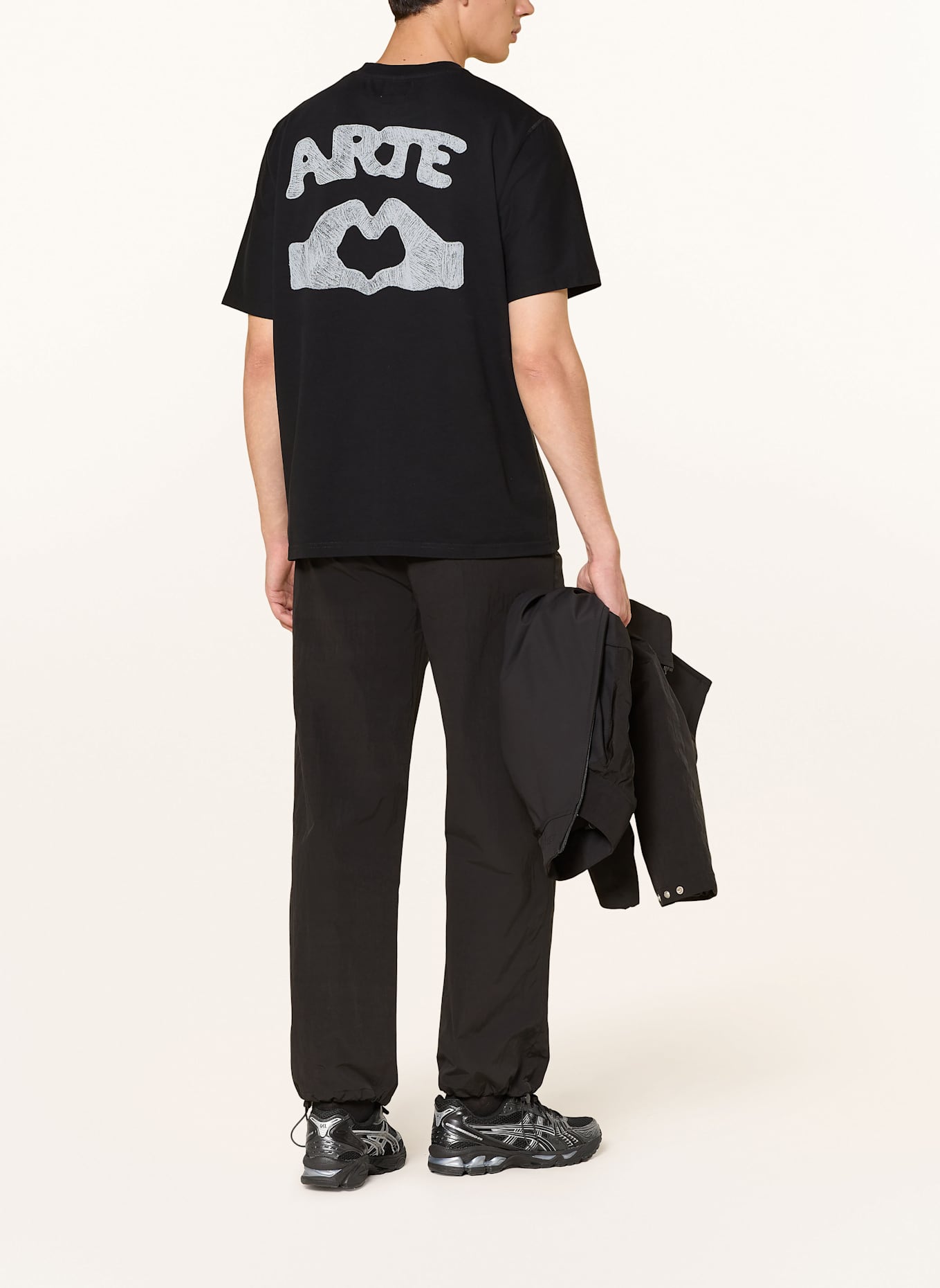 Arte Antwerp T-Shirt DIELS: SCHWARZ