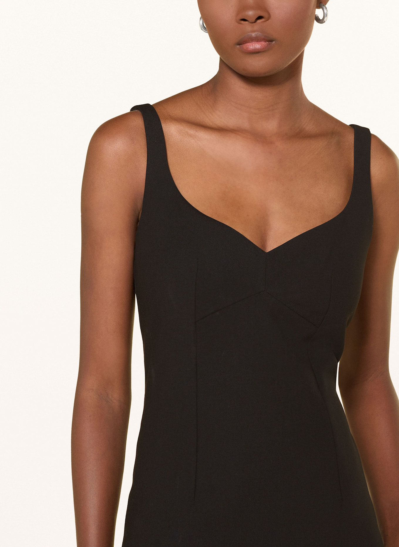 IVY OAK Kleid NEPHELIA: SCHWARZ