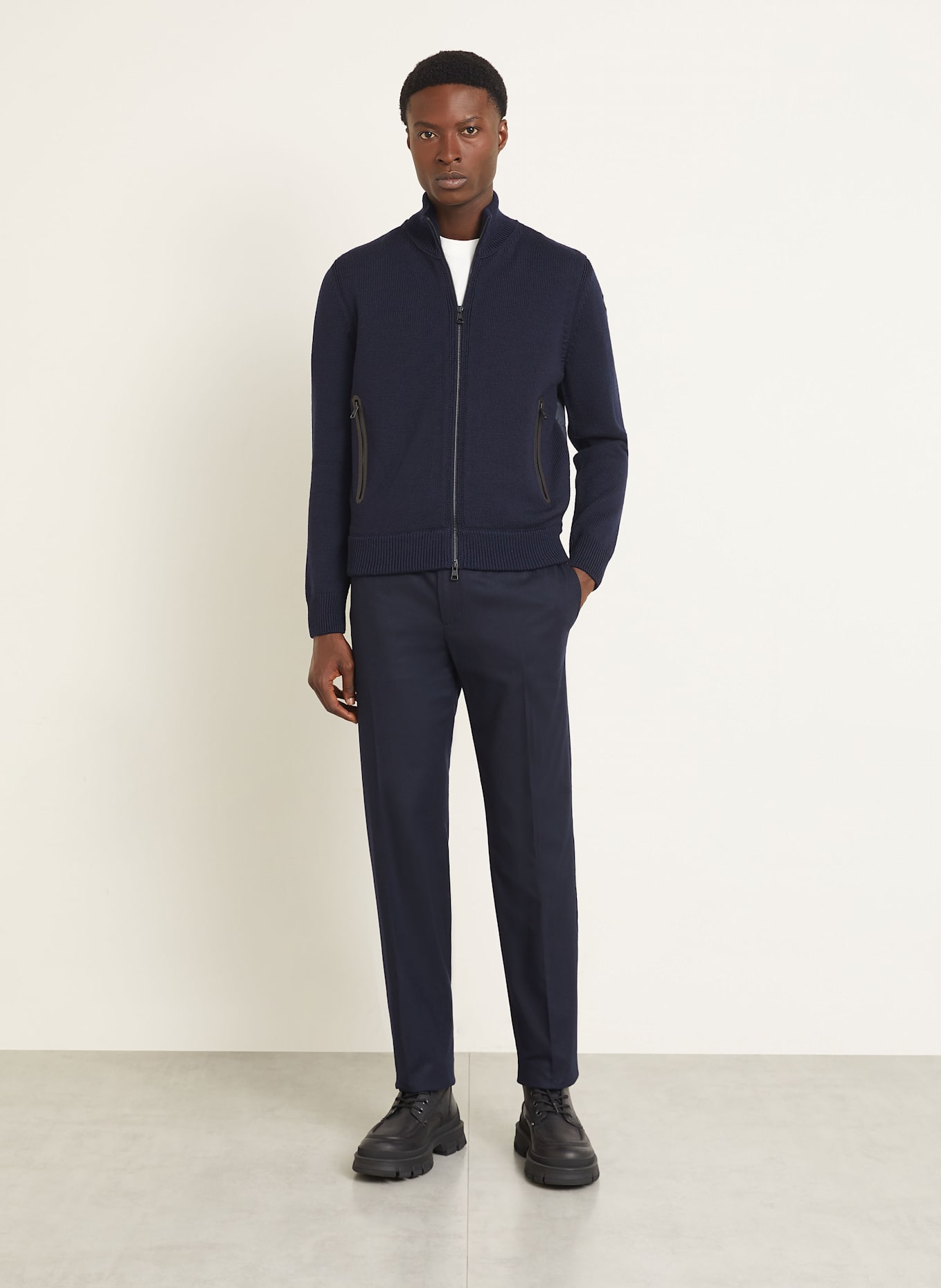 MONCLER Daunenjacke im Materialmix: DUNKELBLAU