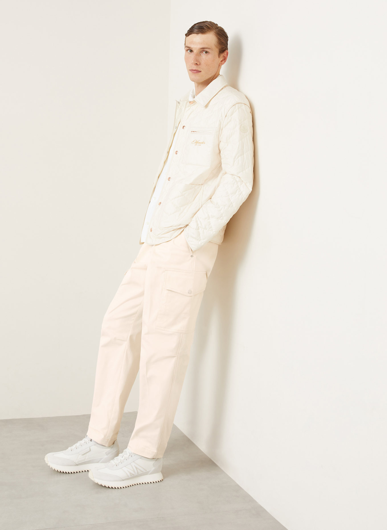 MONCLER Bojówki regular fit: ECRU
