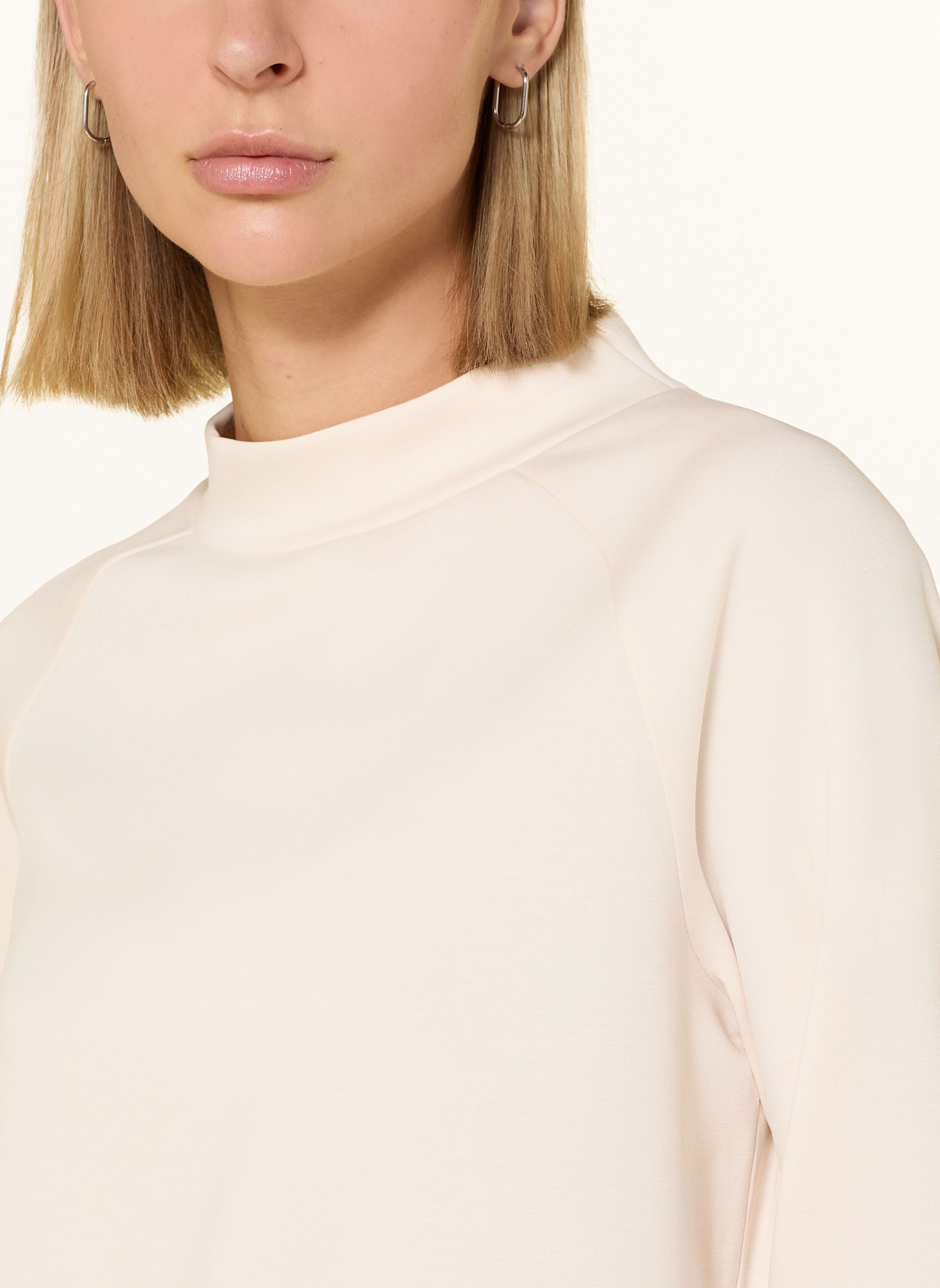 comma Sweatshirt: ECRU