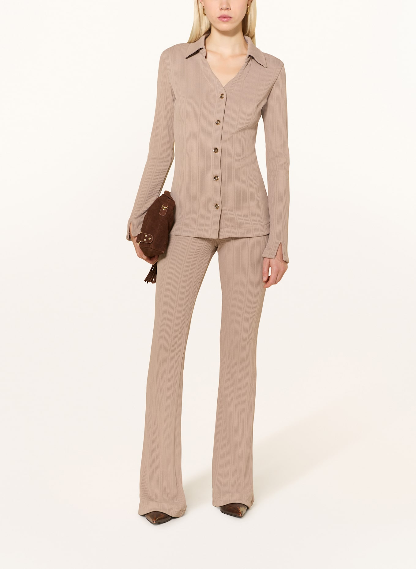 GUESS Strickjacke: TAUPE