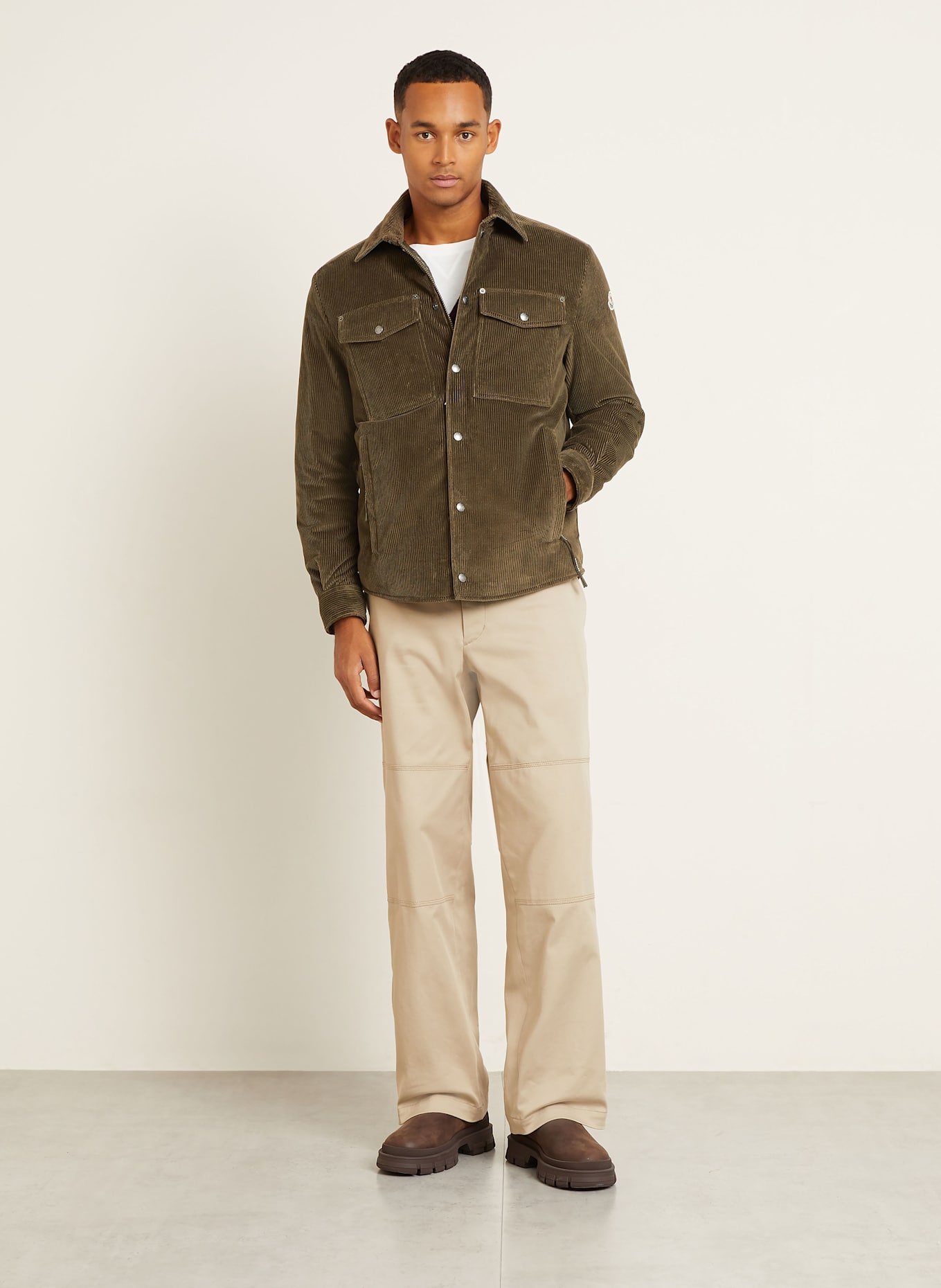 MONCLER Cord-Overjacket AMBROISIE: OLIV