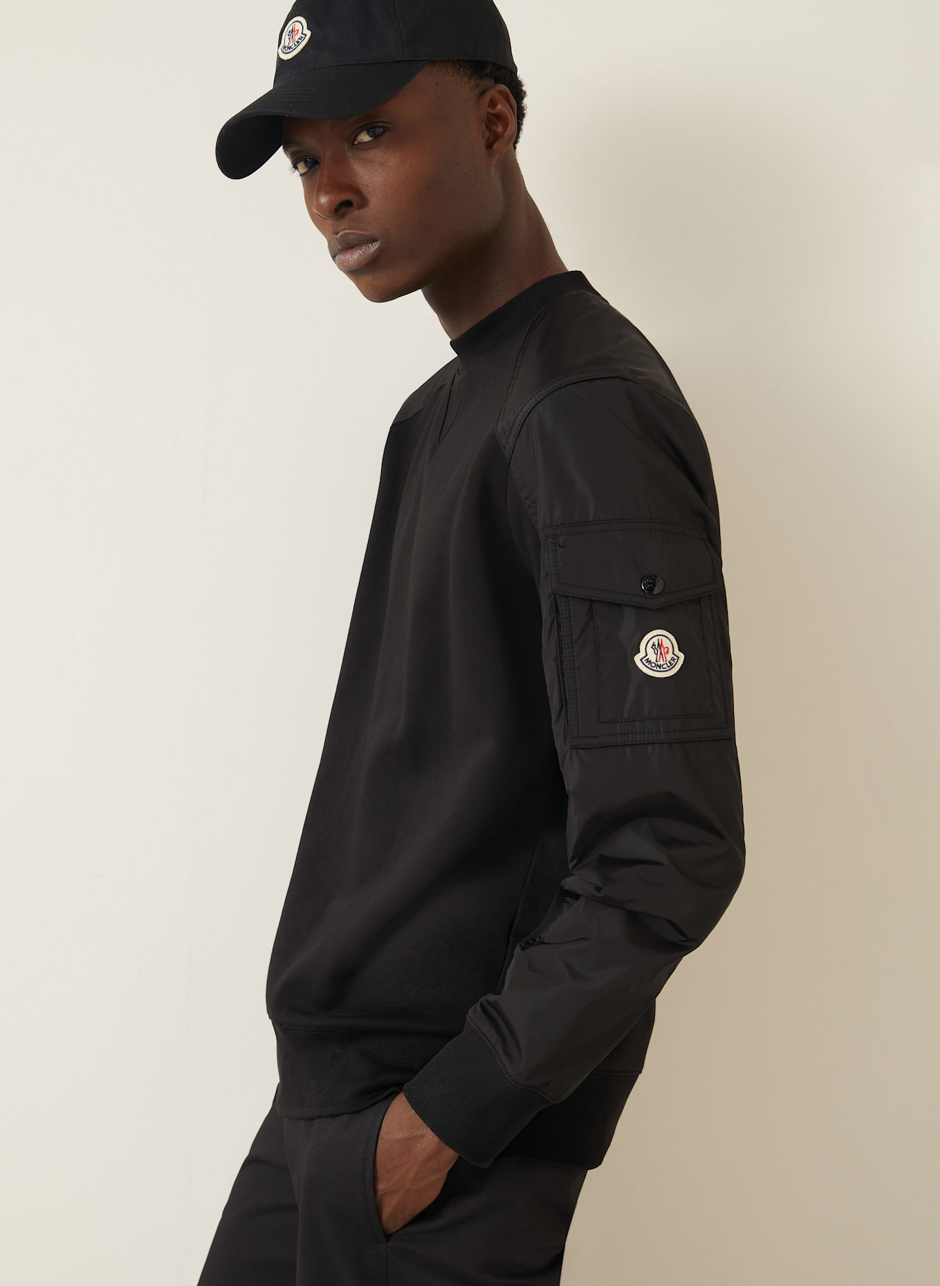 MONCLER Sweatshirt: BLACK