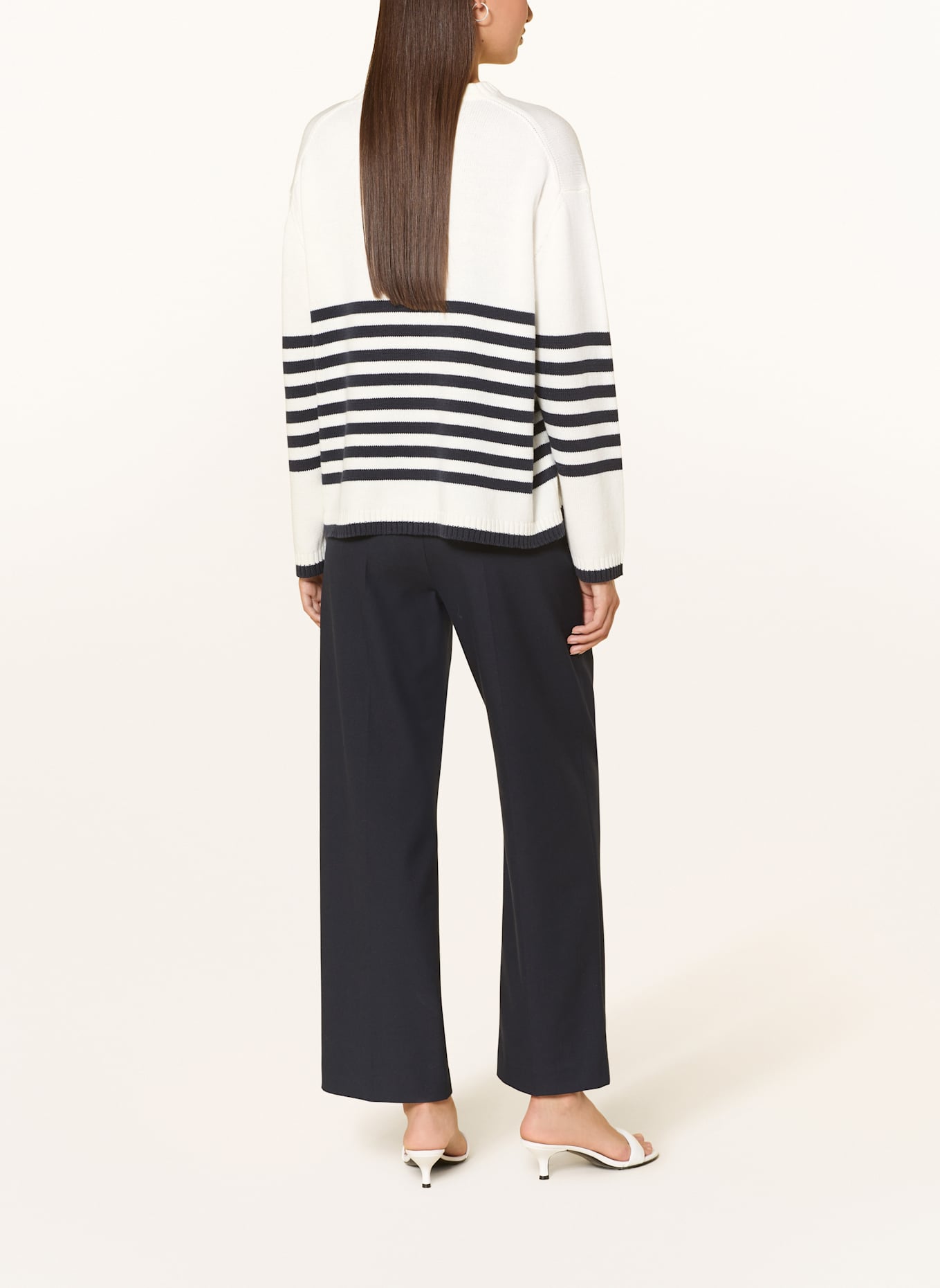 CATNOIR Sweater: WHITE / DARK BLUE